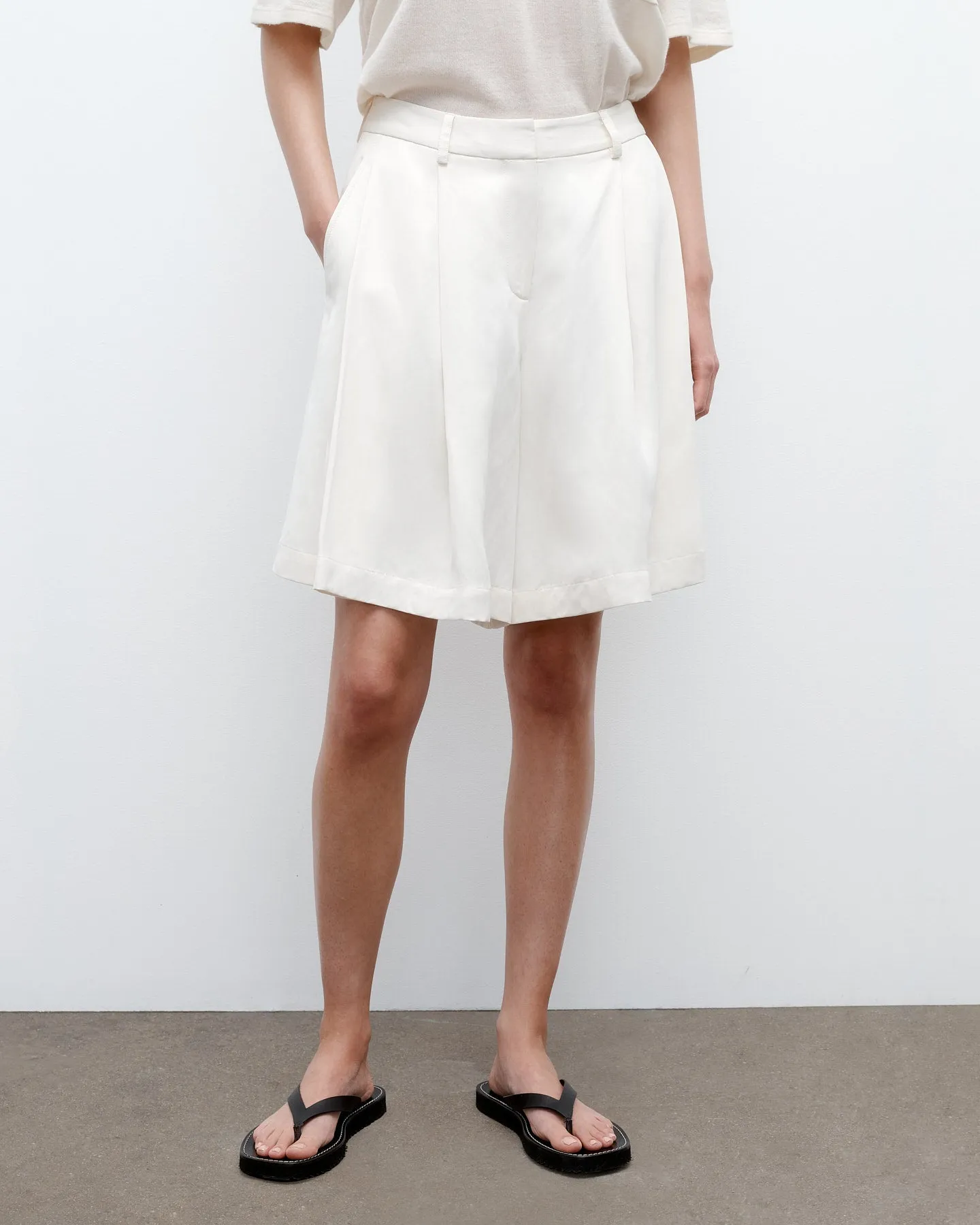 Galley Short in Coated Viscose Linen sold by TWP CLOTHING product image thumbnail 2