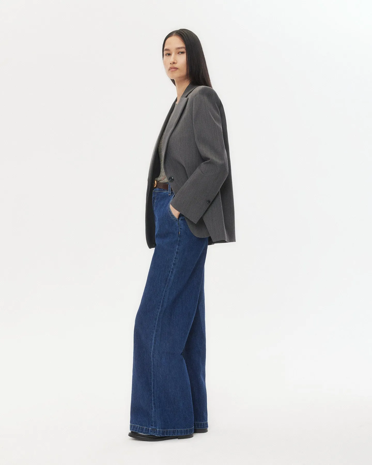 Jillian Blazer in Structured Wool Suiting sold by TWP CLOTHING product image thumbnail 5