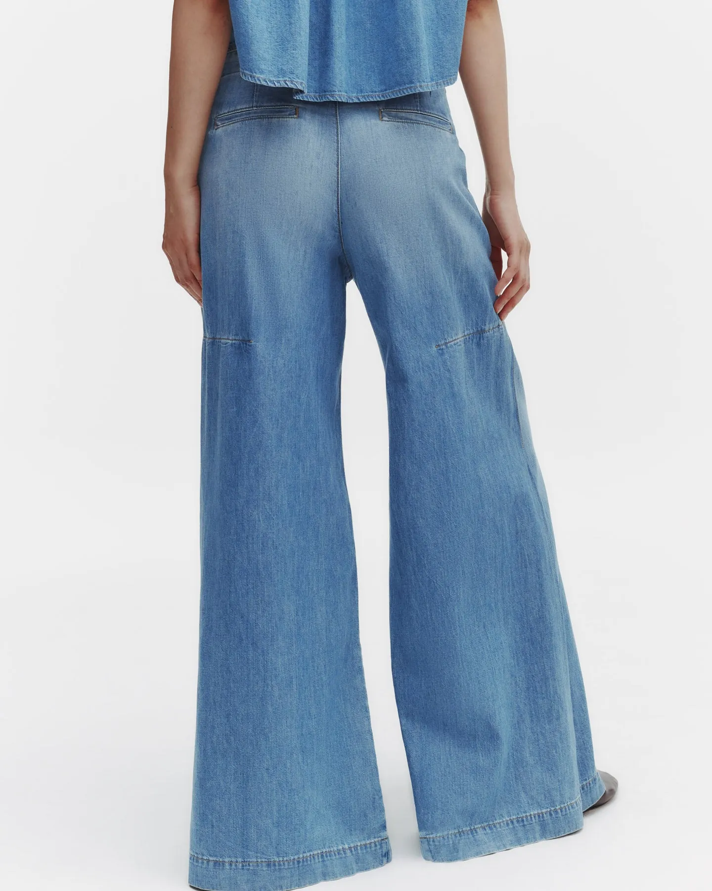 Lulu Jean in Vintage Wash Denim sold by TWP CLOTHING product image thumbnail 5