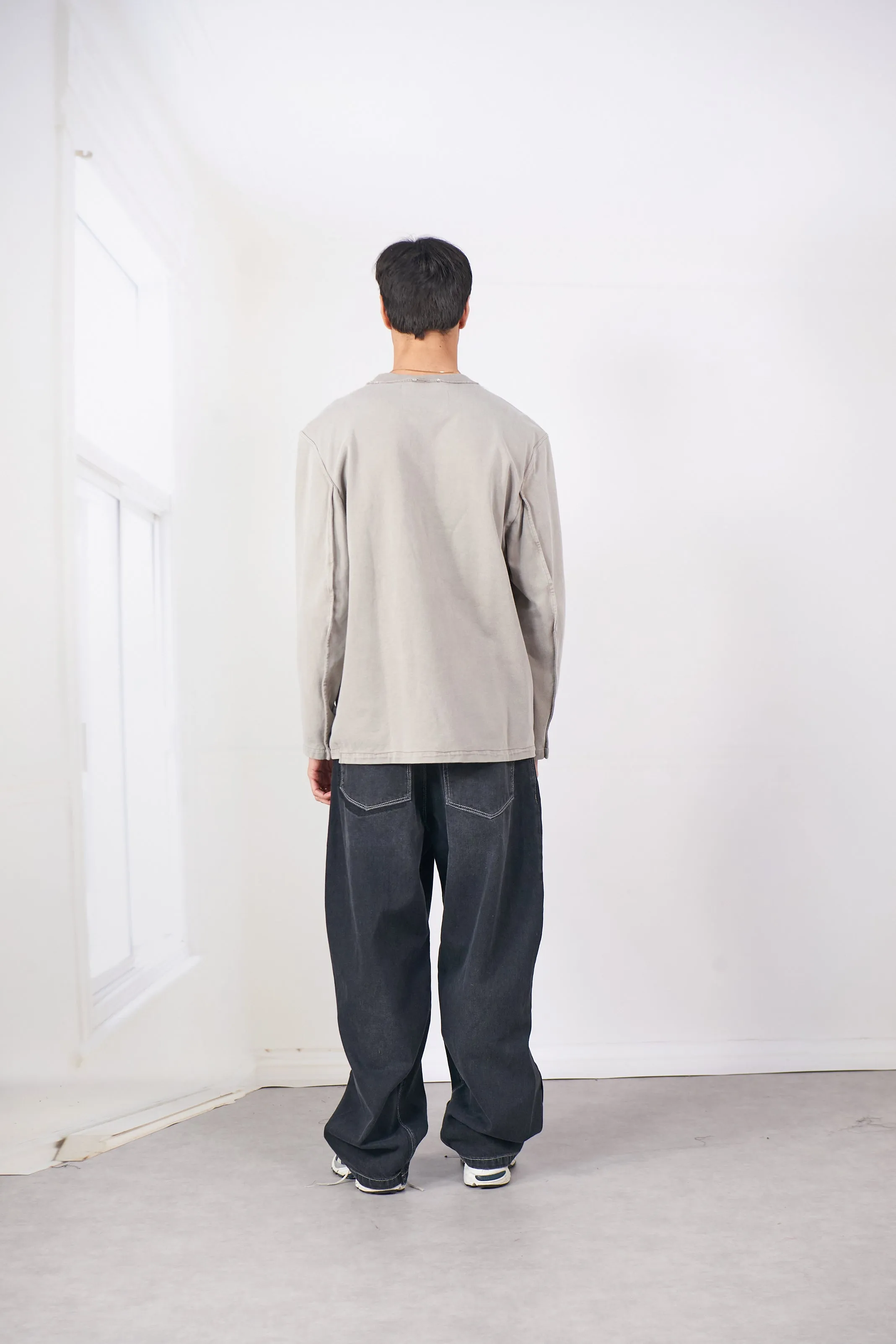 CF.20.01.02.01 BIG TEE LS taupe sold by Camiel Fortgens product image thumbnail 2