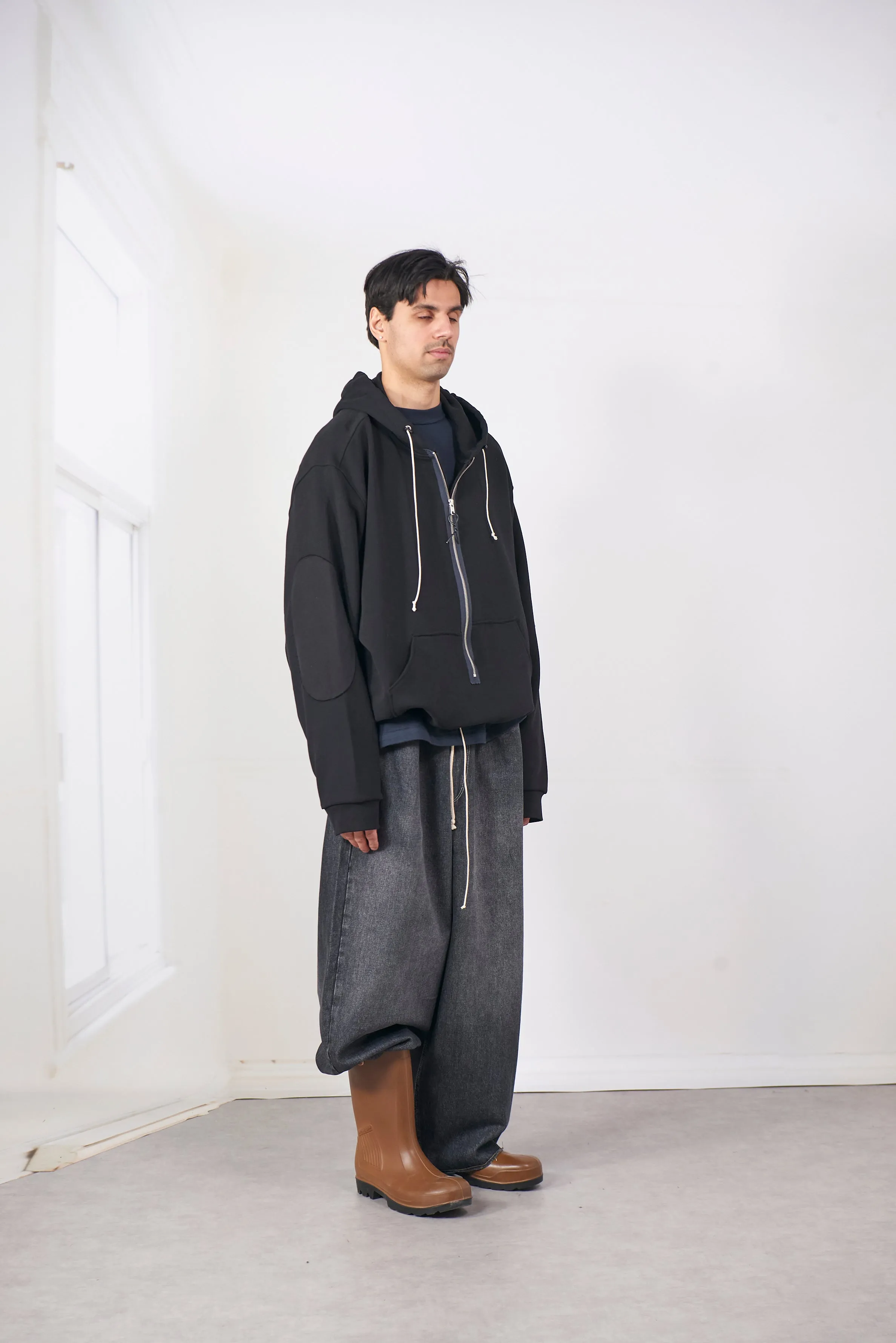 CF.20.02.02.01 ANORAK ZIP HOODIE black sold by Camiel Fortgens
