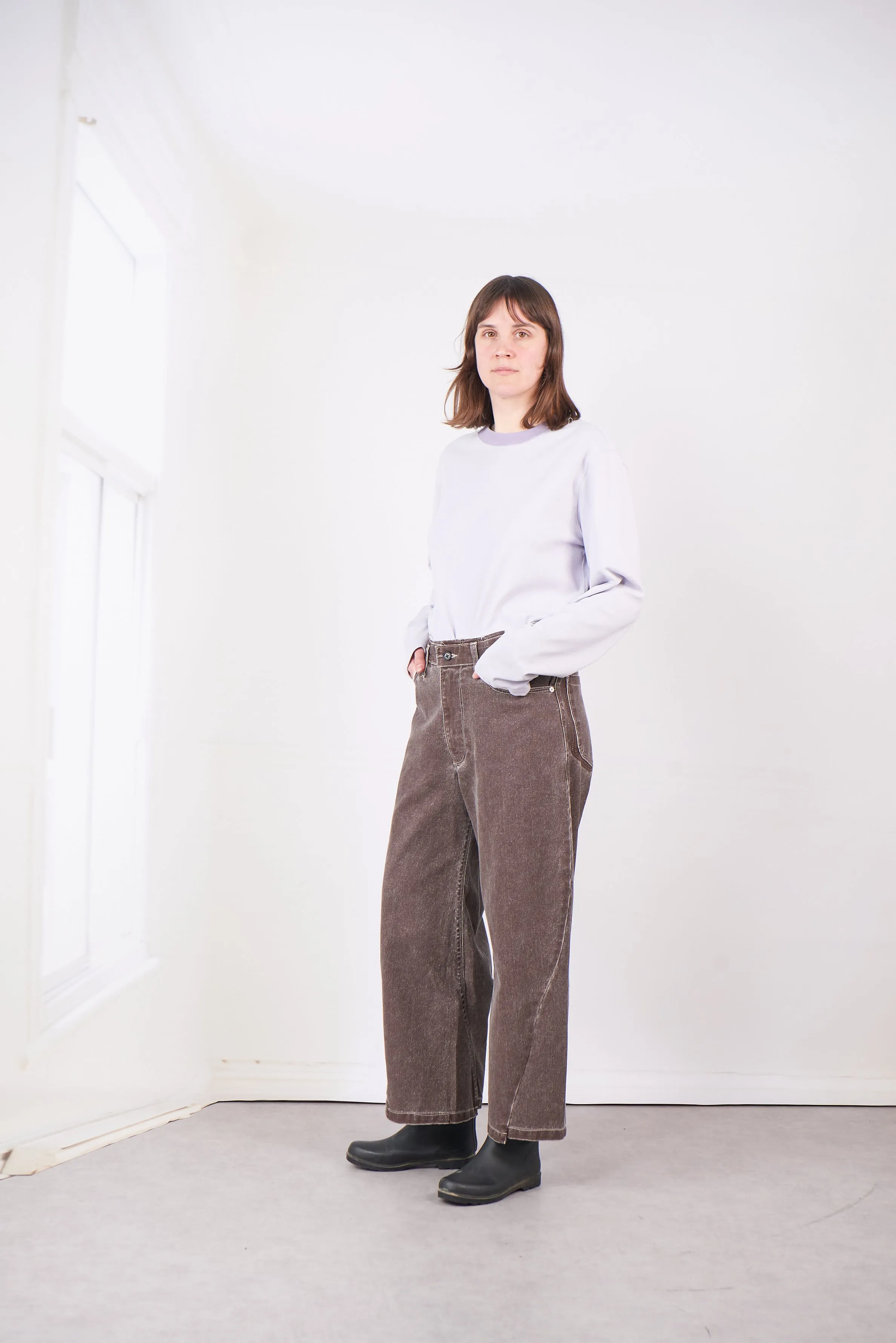 CF.20.06.02.02 WOBBLY JEANS brown sold by Camiel Fortgens product image thumbnail 2