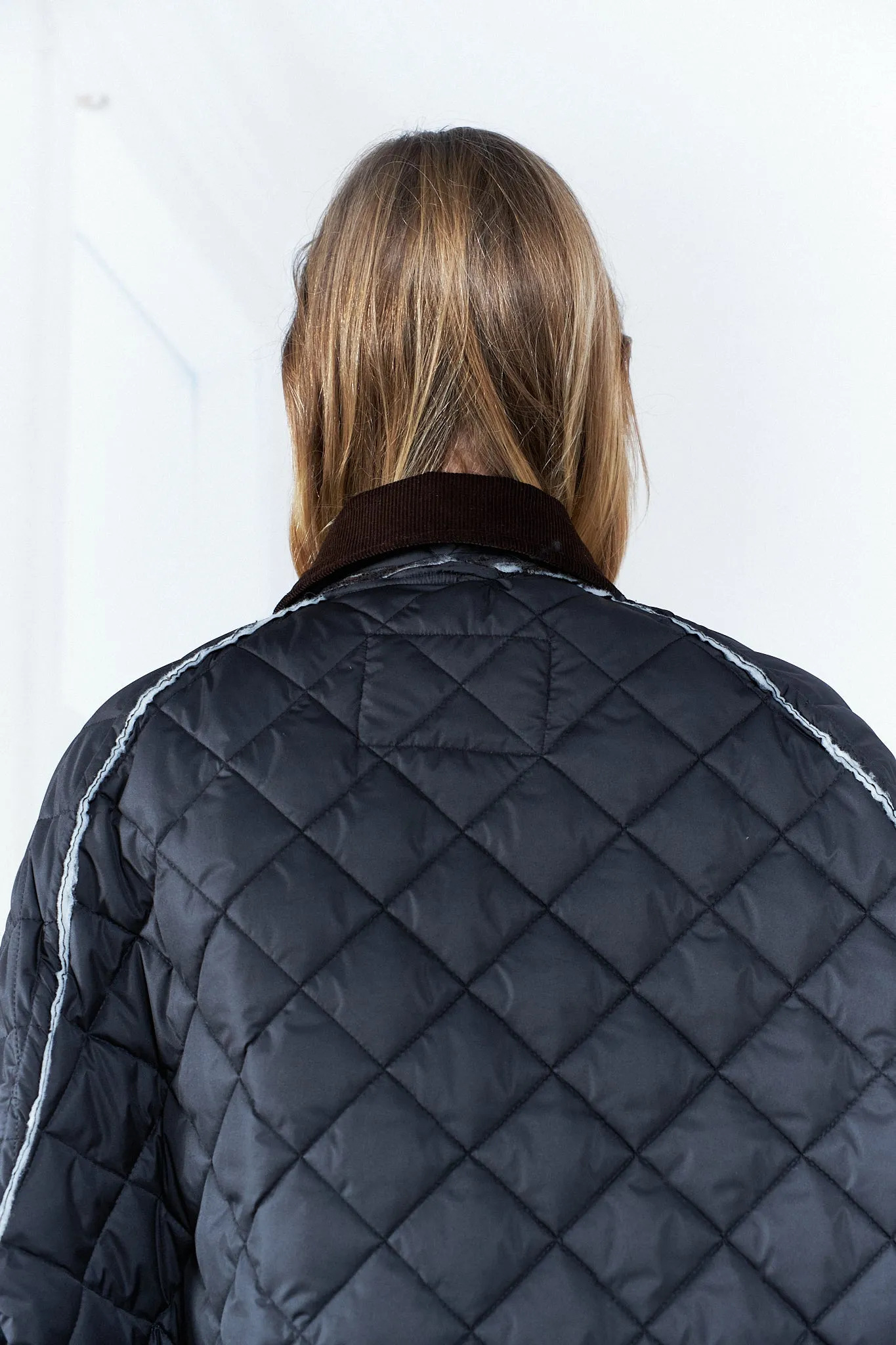 CF.20.10.04.01 QUILTED HUNTING JACKET black sold by Camiel Fortgens product image thumbnail 5
