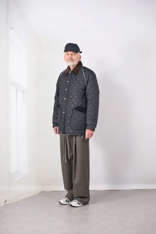 CF.20.10.04.01 QUILTED HUNTING JACKET black made by Camiel Fortgens