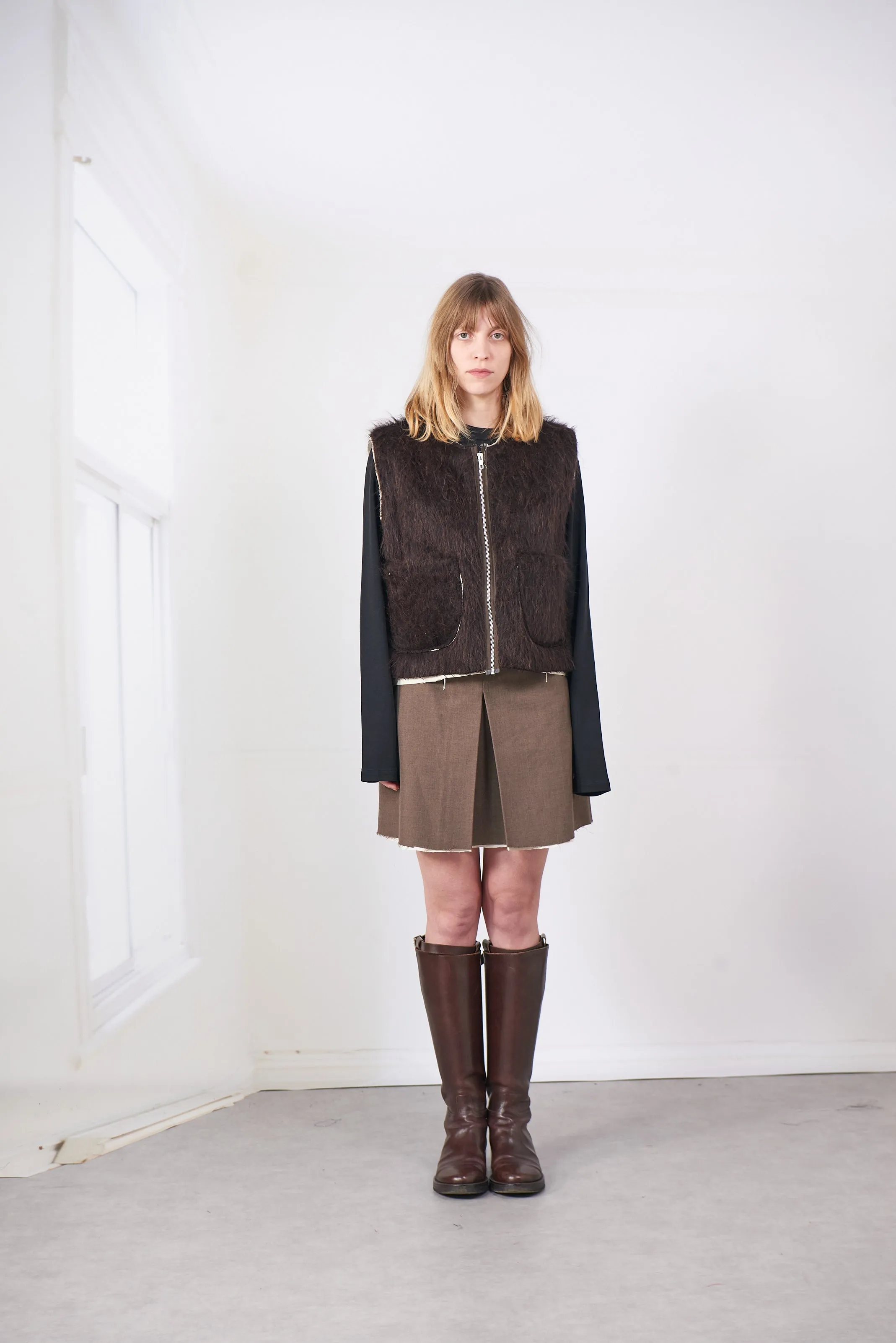 CF.20.05.01.01 SQUARE ZIP VEST brown sold by Camiel Fortgens product image thumbnail 2