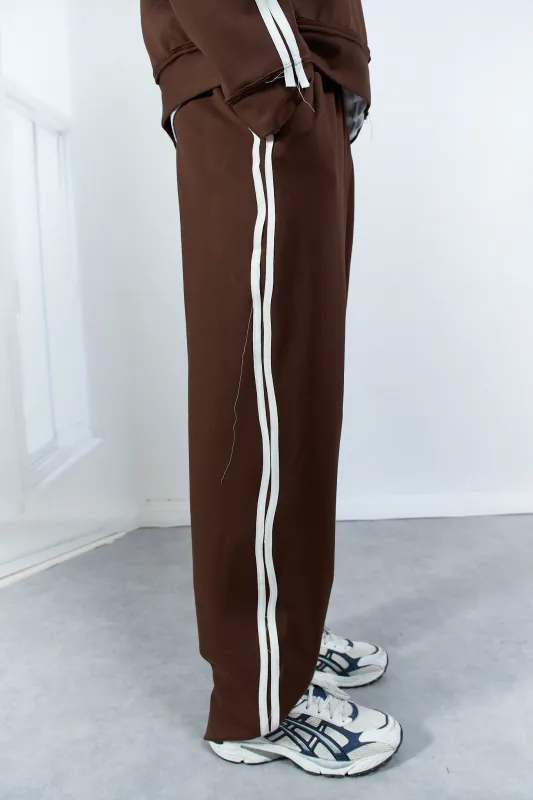 CF.20.02.05.01 SWEAT PANTS SPORT brown sold by Camiel Fortgens