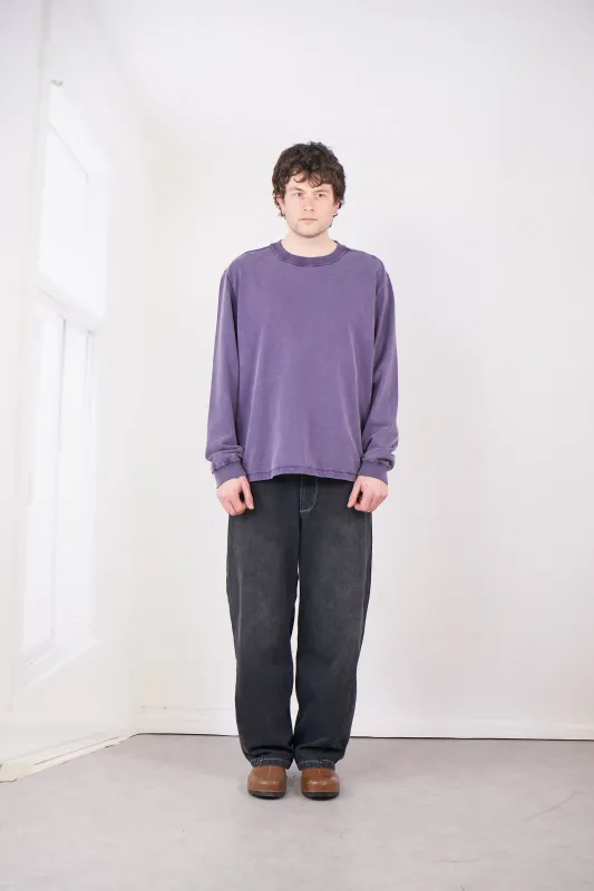 CF.20.01.02.01 BIG TEE LS purple sold by Camiel Fortgens