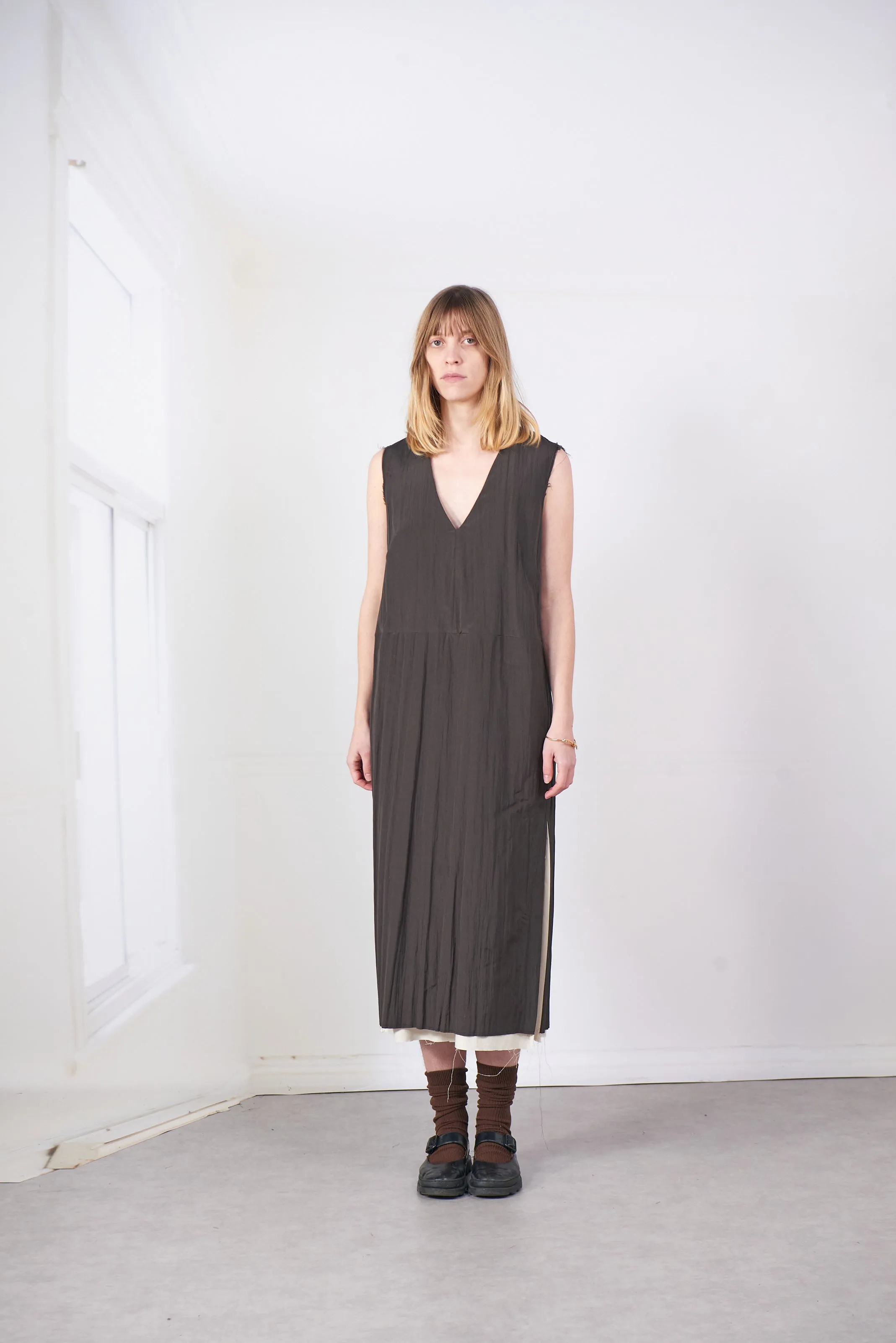 CF.20.08.03.02 V-NECK DRESS brown sold by Camiel Fortgens product image thumbnail 2