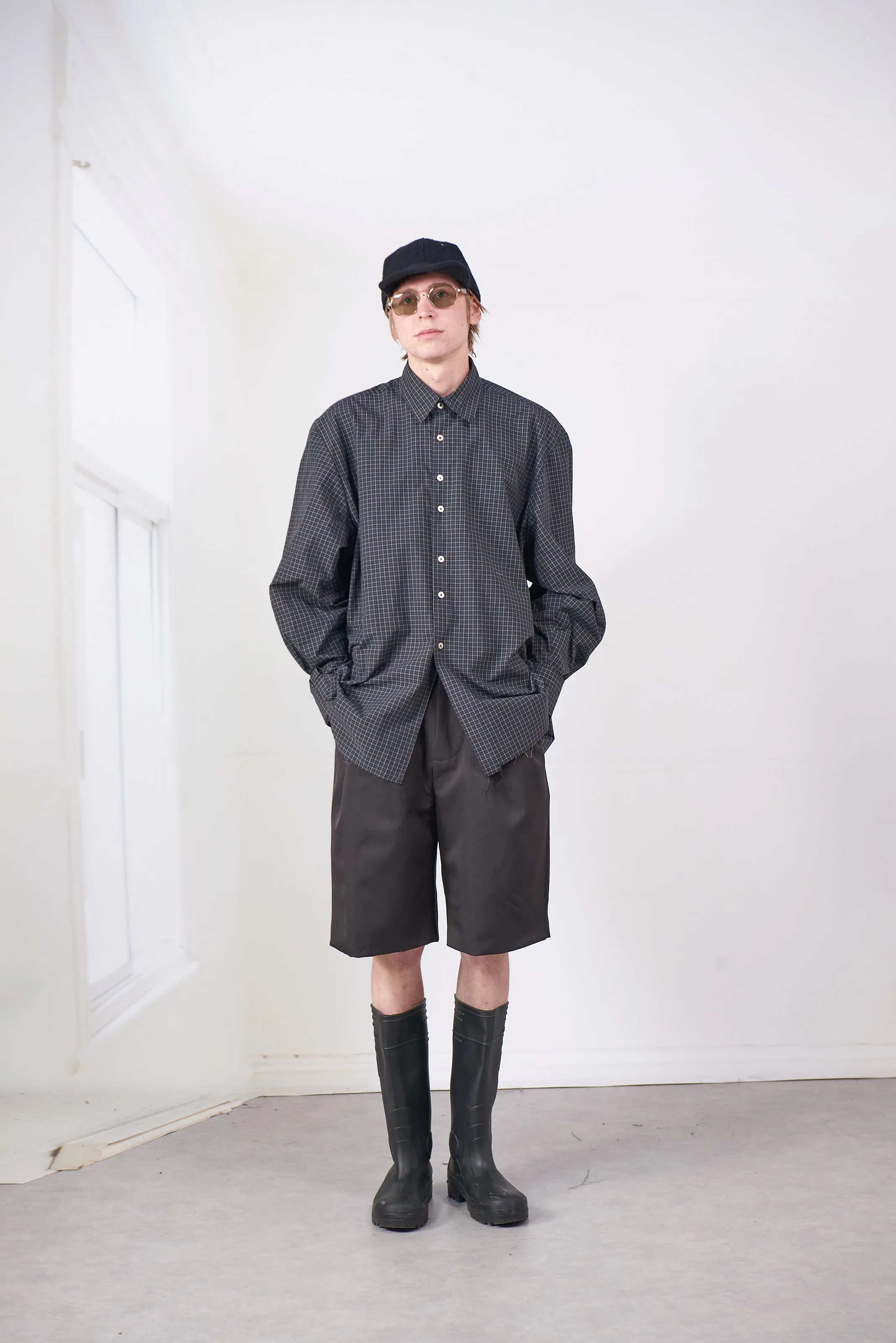 CF.20.06.11.02 SLIM SUIT SHORTS faded black sold by Camiel Fortgens product image thumbnail 2