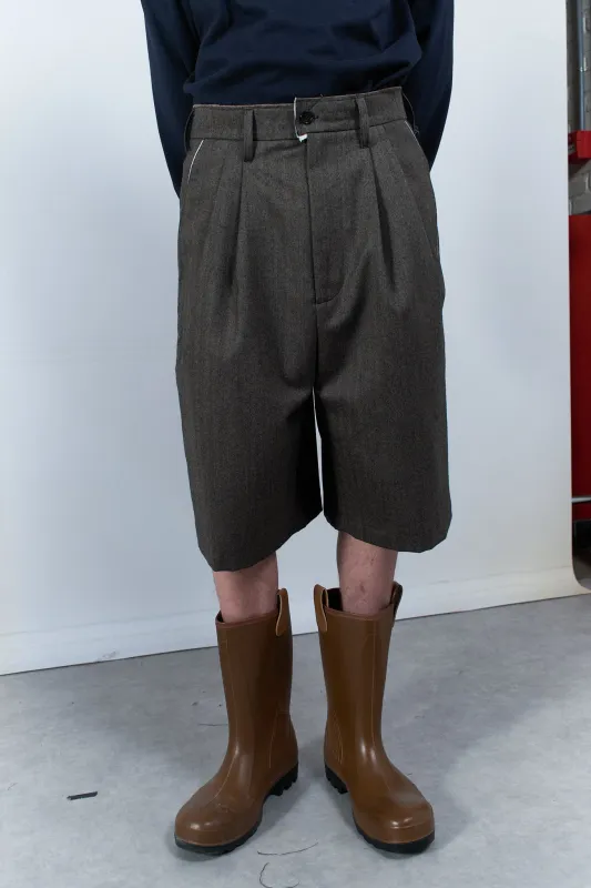 CF.20.06.11.01 SLIM SUIT SHORTS herringbone made by Camiel Fortgens