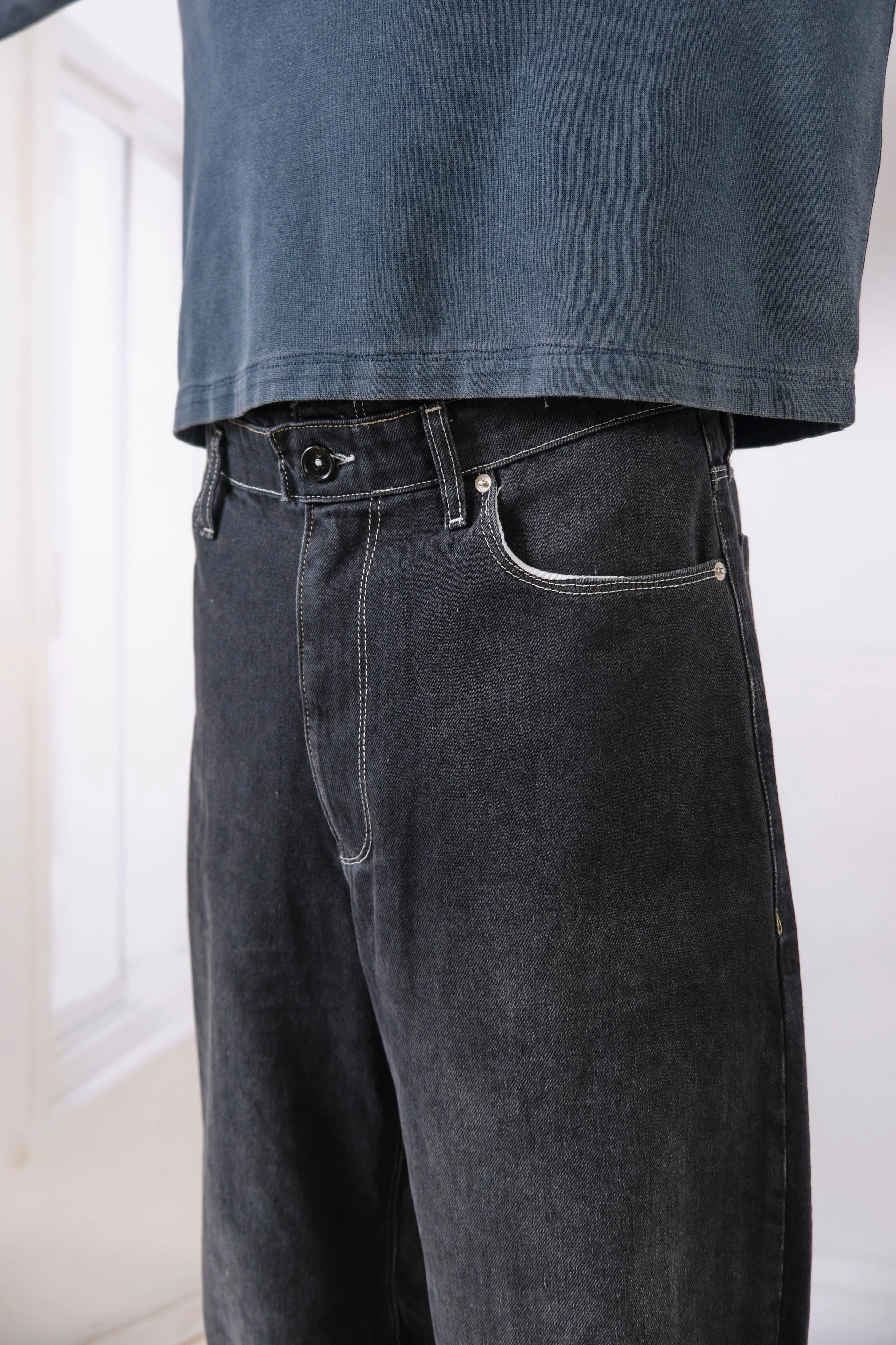 CF.20.01.03.01 NORMAL TEE LS navy sold by Camiel Fortgens product image thumbnail 2