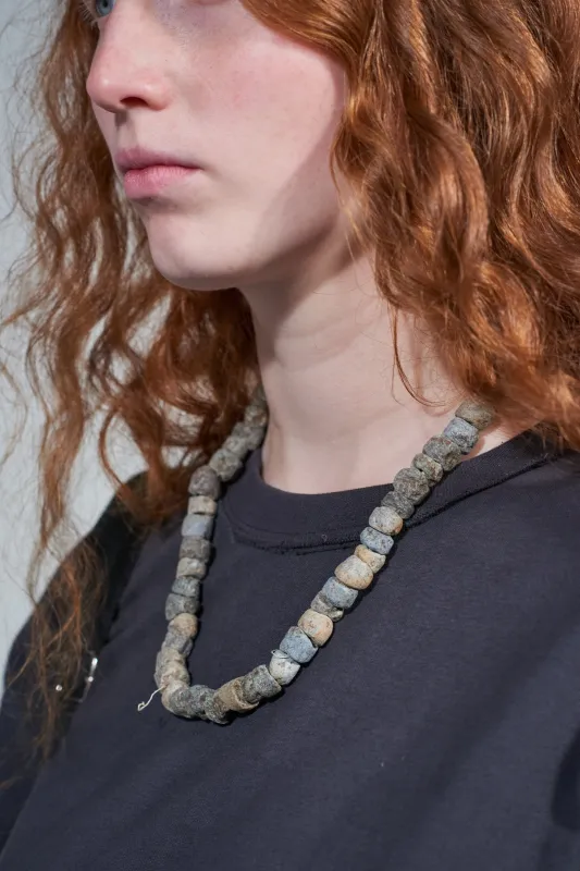 CF.22.12.02.01 STONE NECKLACE stones grey made by Camiel Fortgens