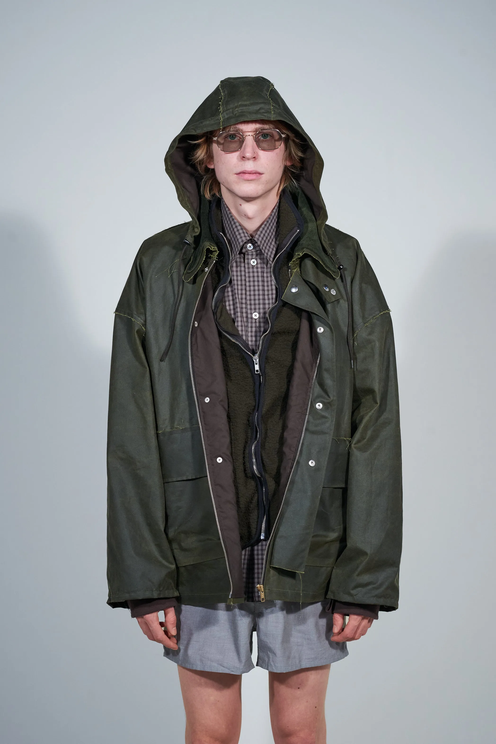 CF.22.10.02.01 WAXED OUTDOOR JACKET waxed cotton green sold by Camiel Fortgens