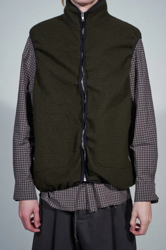 CF.22.05.04.02 FLEECE VEST pilled wool fleece green sold by Camiel Fortgens