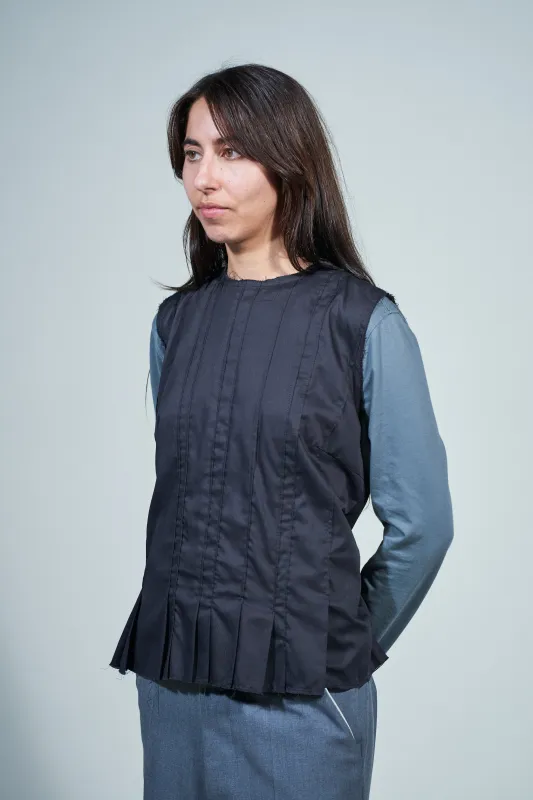 CF.22.05.03.01 PLEAT TOP poly/cotton black made by Camiel Fortgens