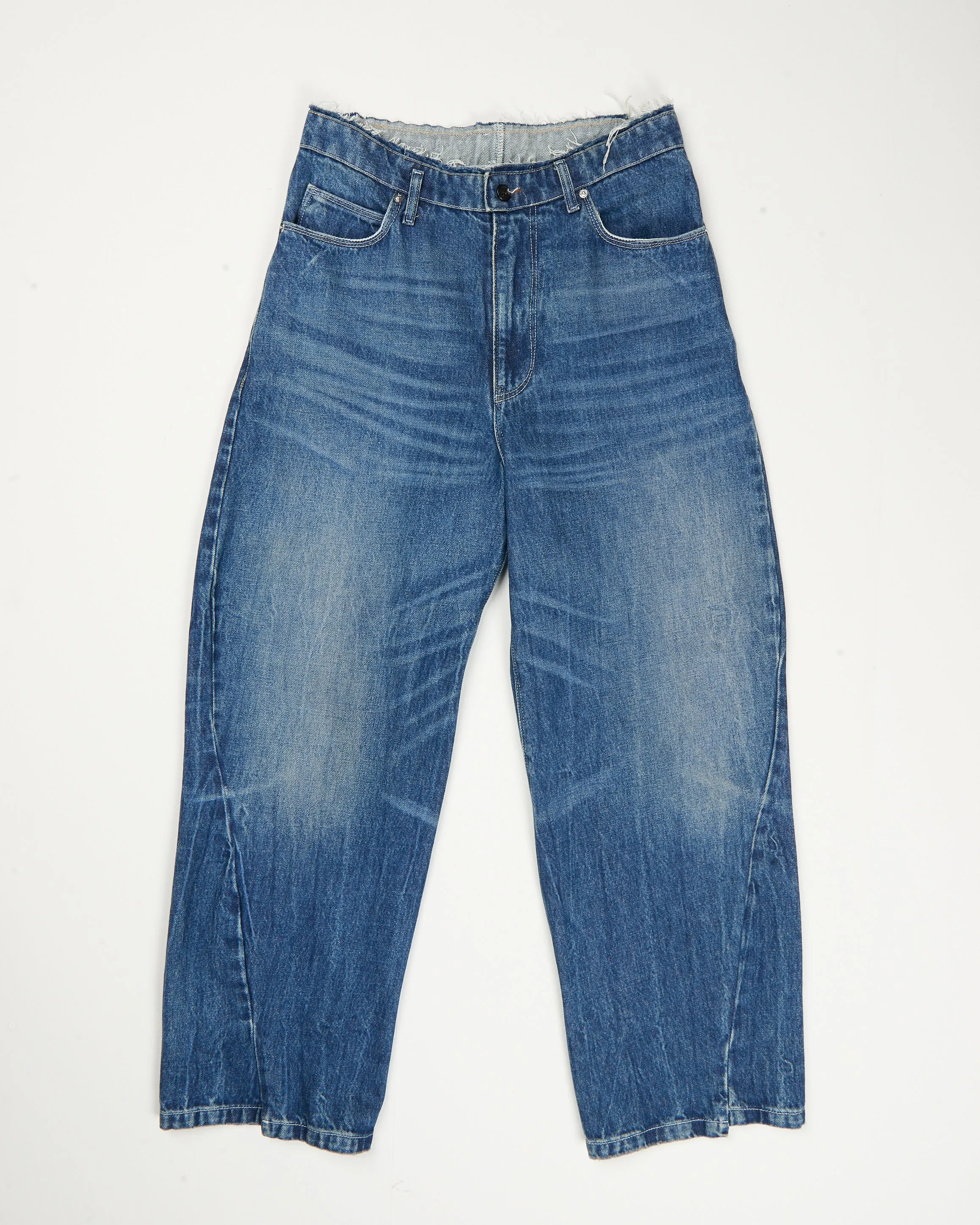 CF.21.15.03.02 WOBBLY JEANS vintage wash denim vintage wash sold by Camiel Fortgens product image thumbnail 2