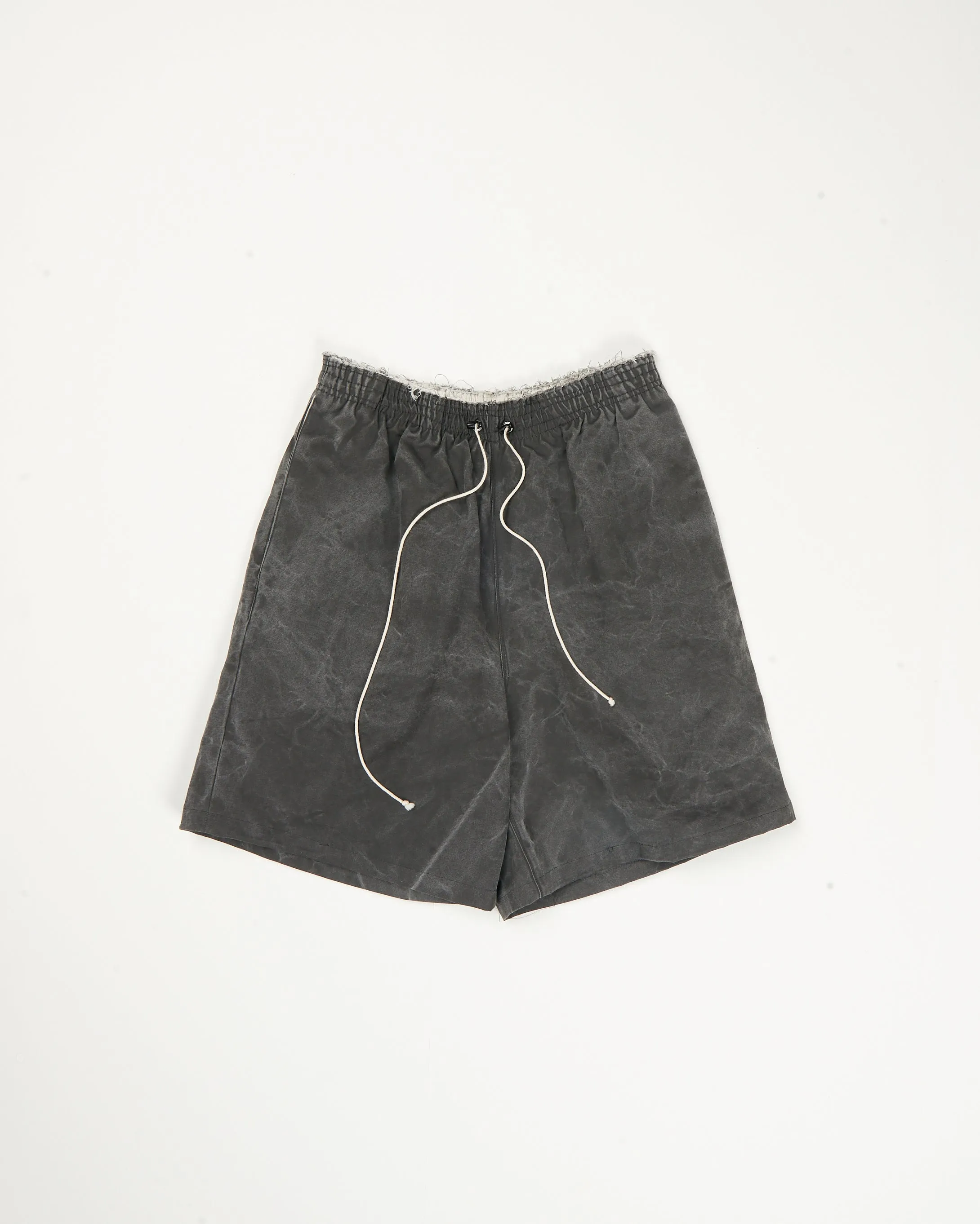 CF.21.13.01.02 KNEE SHORTS washed canvas black vintage wash sold by Camiel Fortgens product image thumbnail 2
