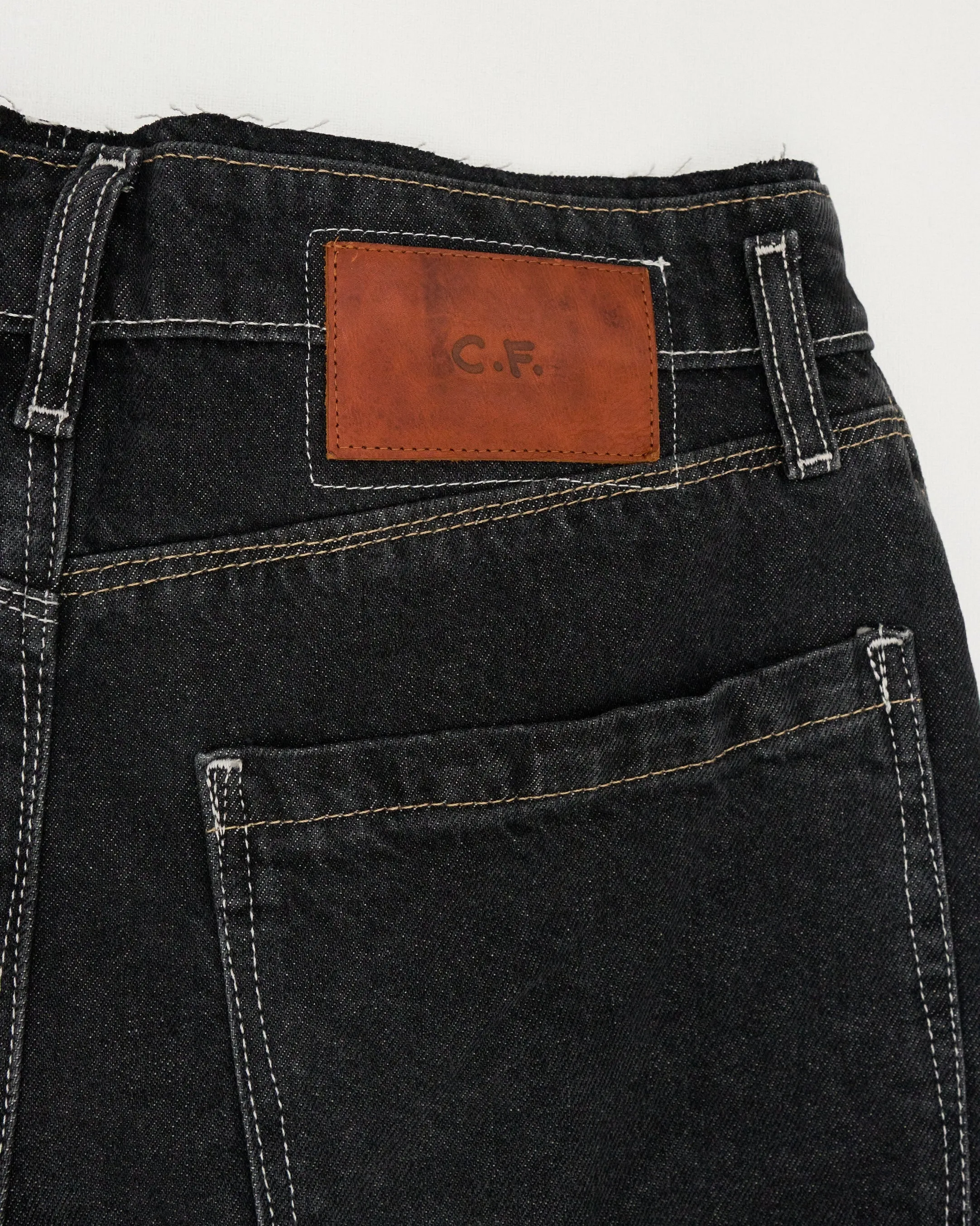 CF. EXCLUSIVE CROPPED WOBBLY JEANS black sold by Camiel Fortgens product image thumbnail 4