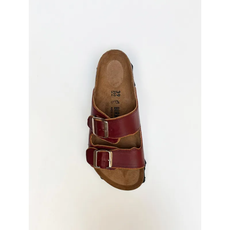 CF.23.17.02.SANDALS red made by Camiel Fortgens