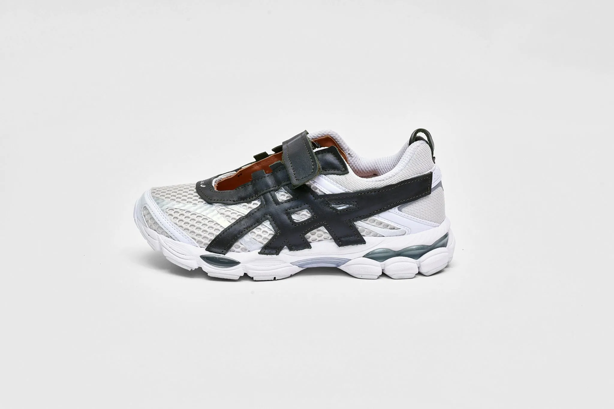 ASICS GEL-CUMULUS™ 16 Mary Jane green sold by Camiel Fortgens product image thumbnail 4