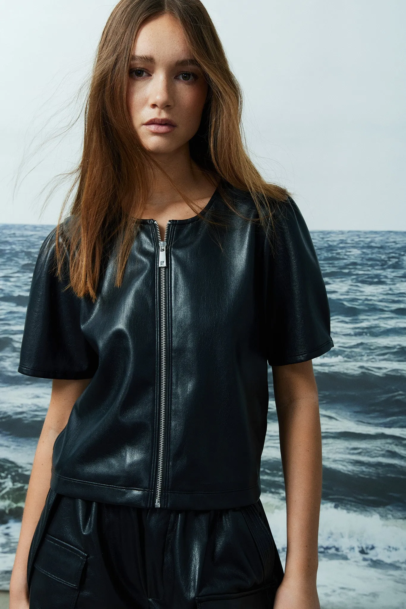 Houston zip-up vest sold by MELISSA NEPTON product image thumbnail 3