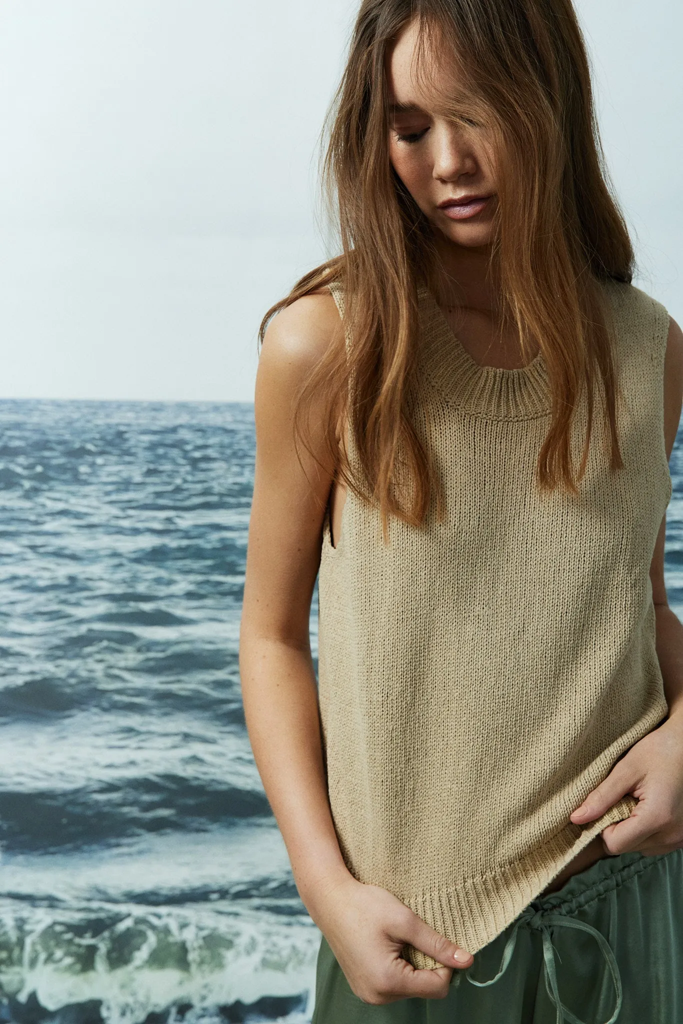 Lotta gold vest sold by MELISSA NEPTON product image thumbnail 2