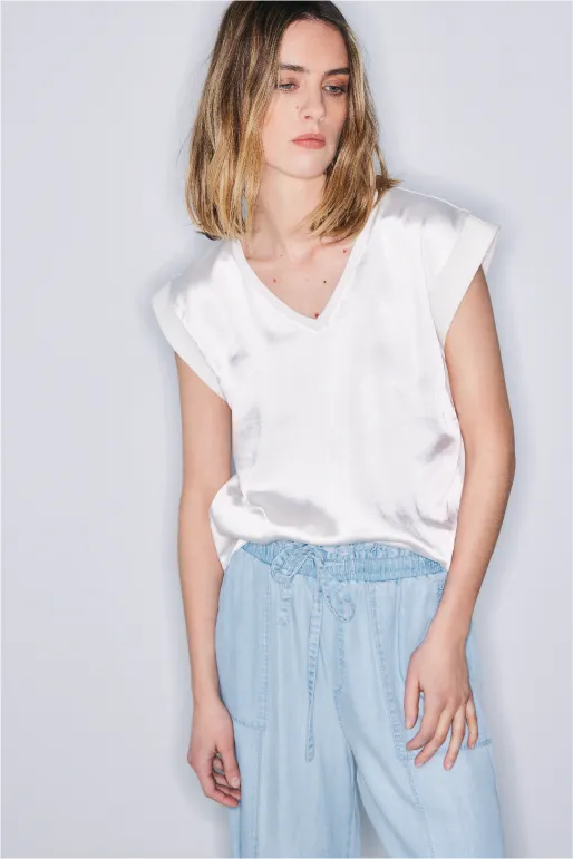 AGATHA-Off white sold by MELISSA NEPTON