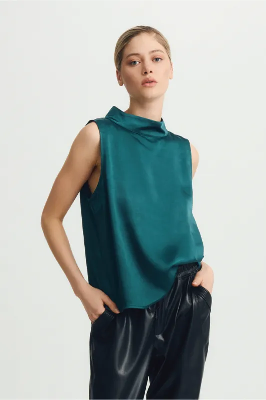 LESLIE TOP-Deep sea sold by MELISSA NEPTON