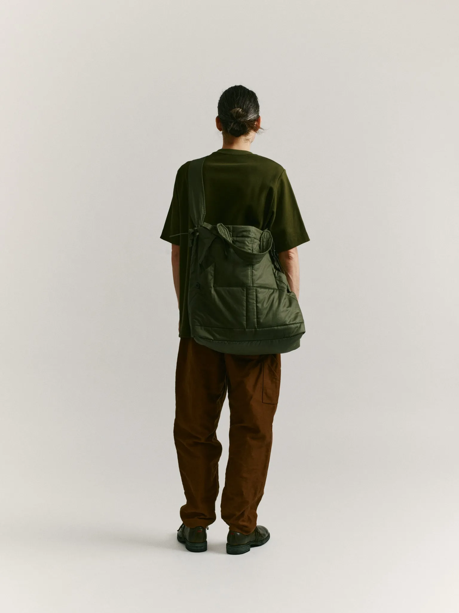 MILI CARGO TOTE BAG - LACQUED - OLIVE sold by Casey Casey product image thumbnail 4