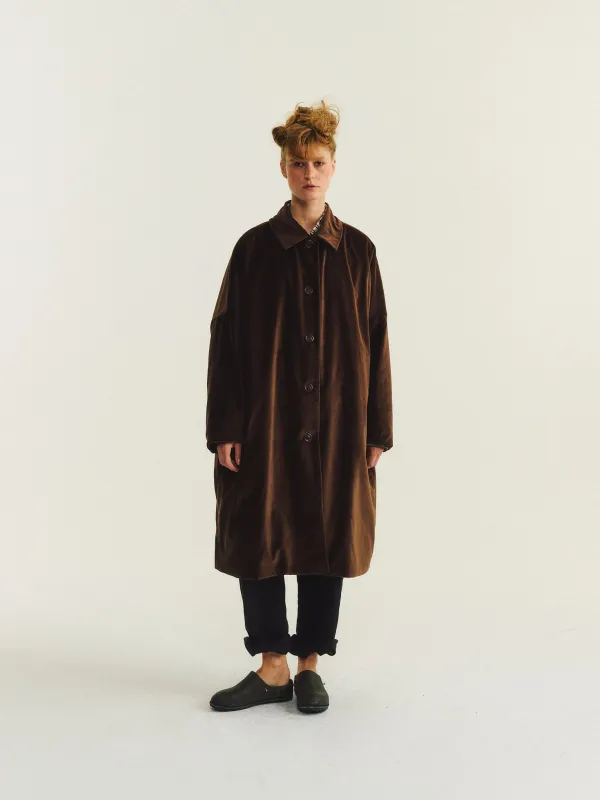 BIG BLOBBY COAT - VELVET - BROWN made by Casey Casey