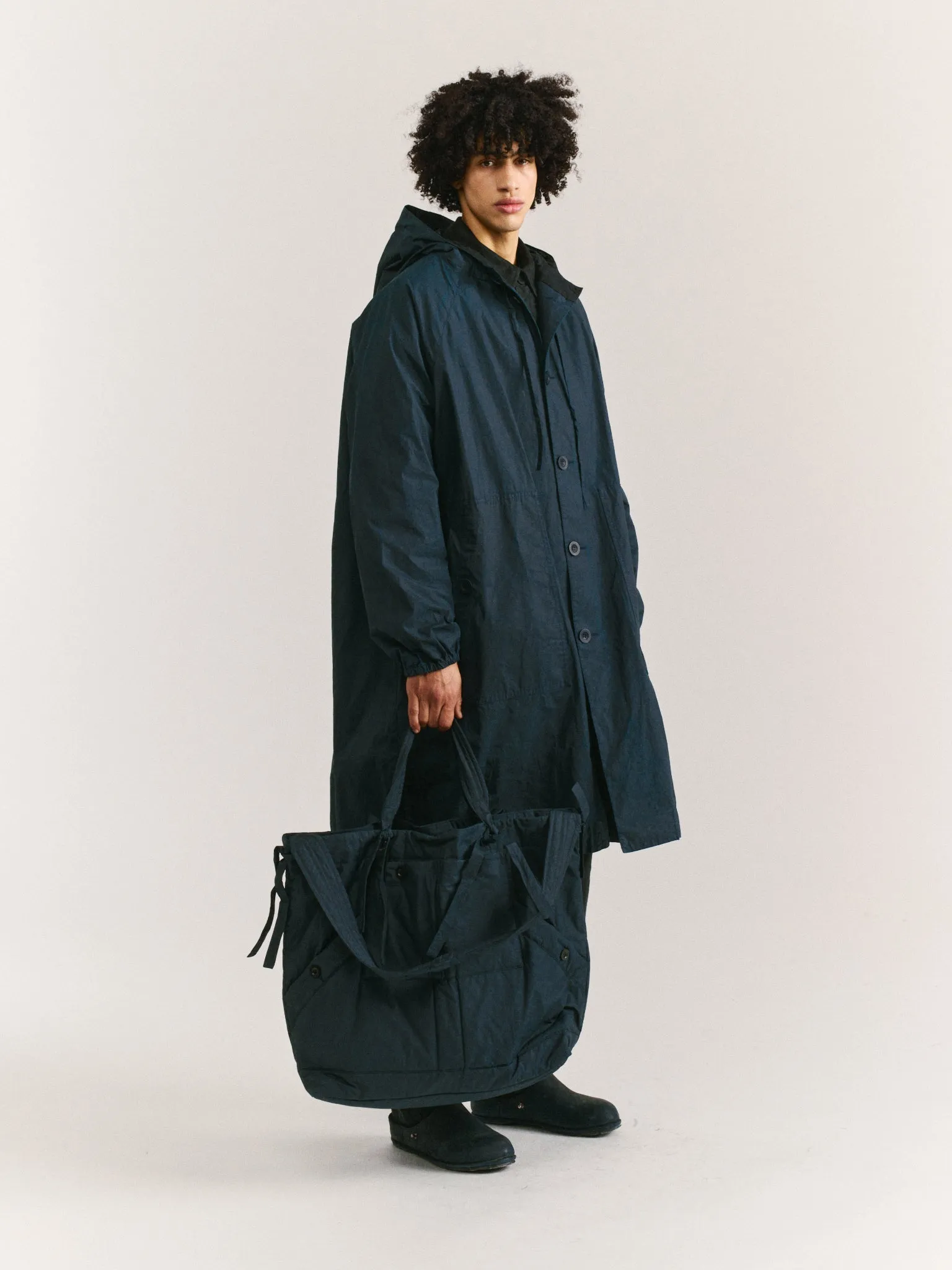 MILI CARGO TOTE BAG - PIGMENT WAX - NAVY sold by Casey Casey product image thumbnail 2