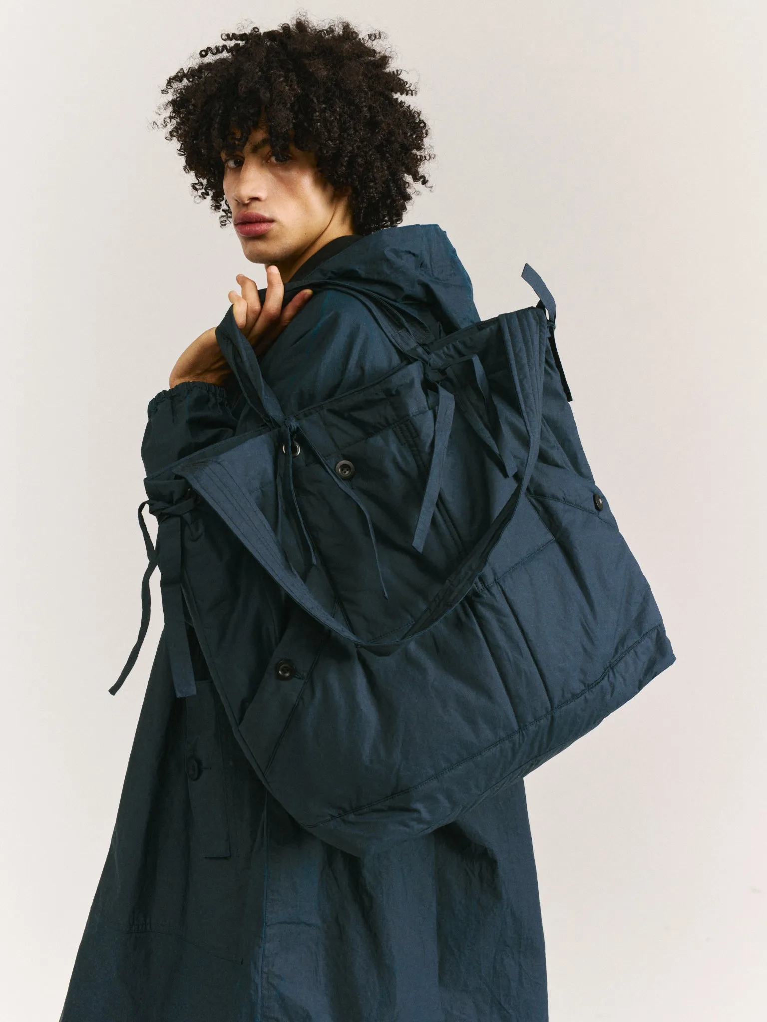 MILI CARGO TOTE BAG - PIGMENT WAX - NAVY sold by Casey Casey product image thumbnail 3