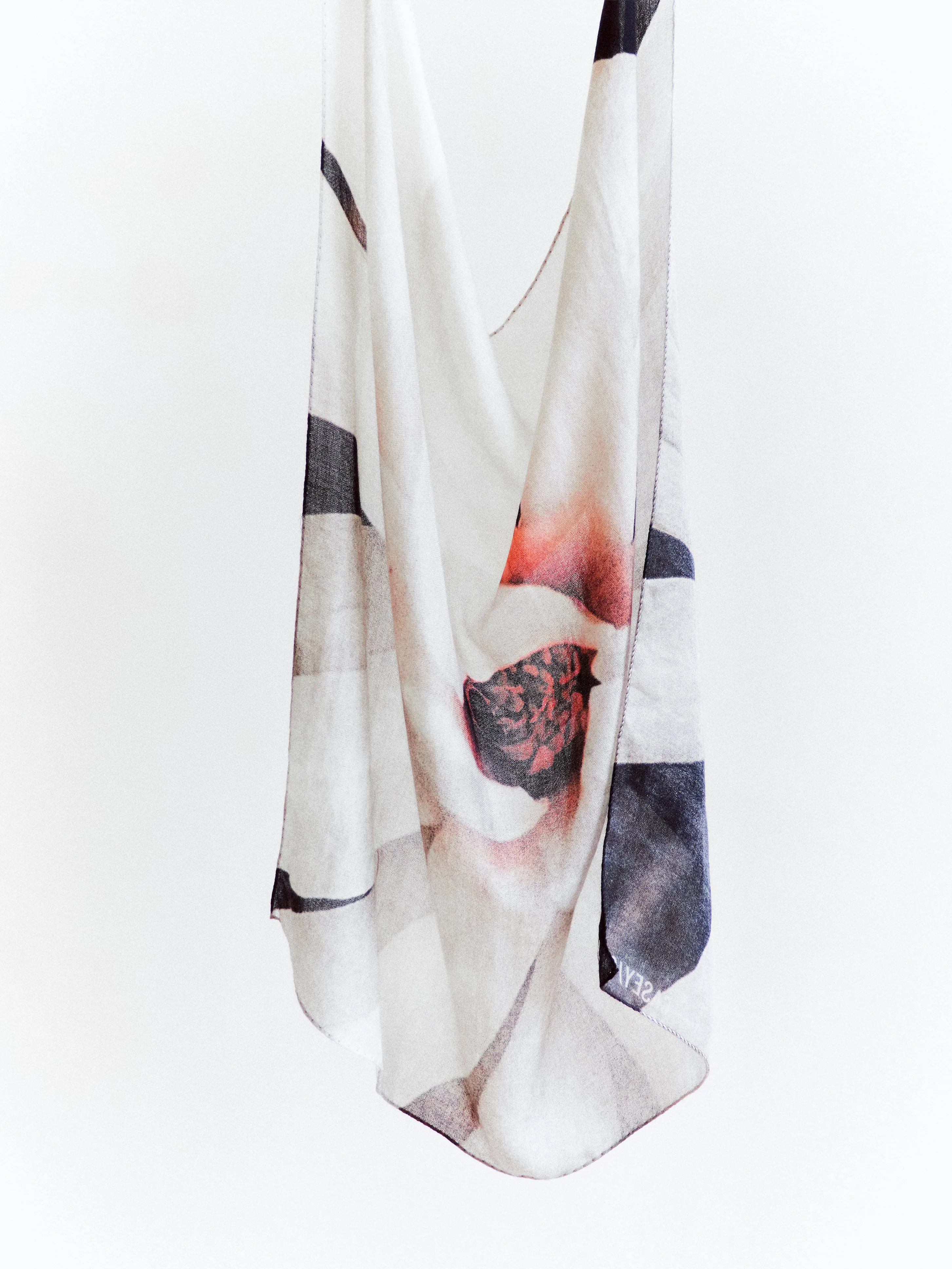 SQUARE SCARF - SERIE 1 - CASHSILK - PETALS sold by Casey Casey product image thumbnail 2