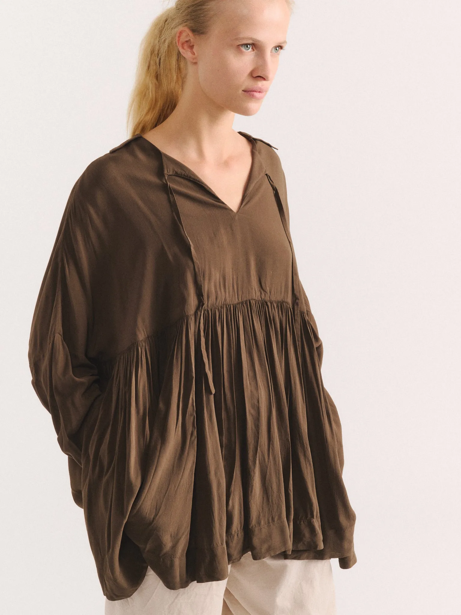 HALLES BB TOP - COSIE - KHAKI sold by Casey Casey product image thumbnail 2