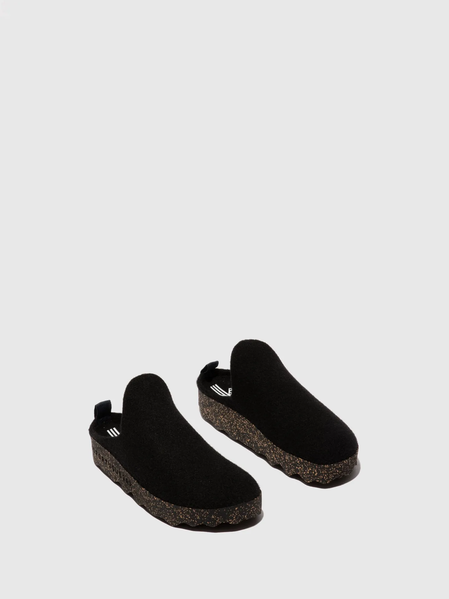 Slip-on Mules COME BLACK sold by Asportuguesas product image thumbnail 2