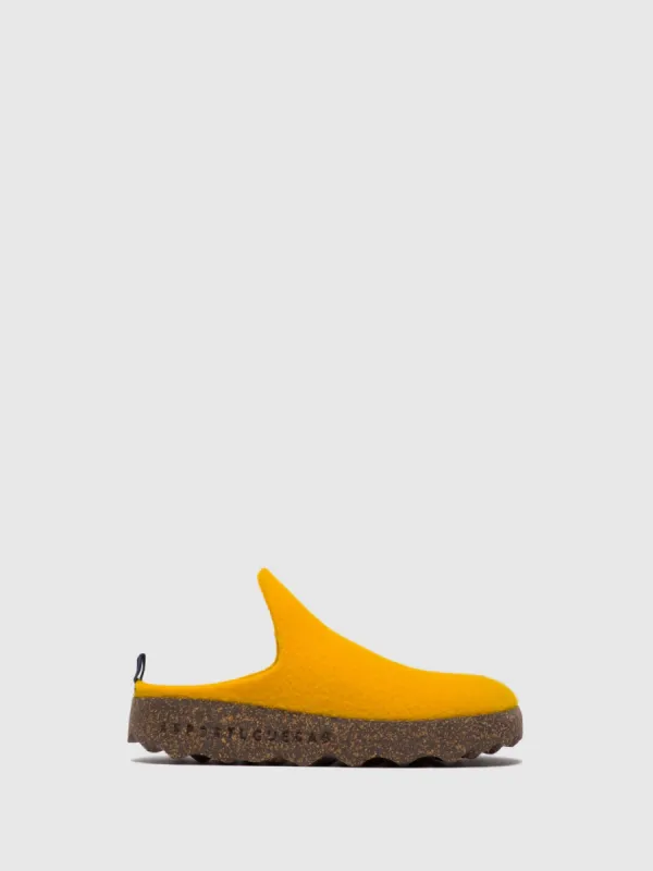 Round Toe Mules COME Yellow sold by Asportuguesas