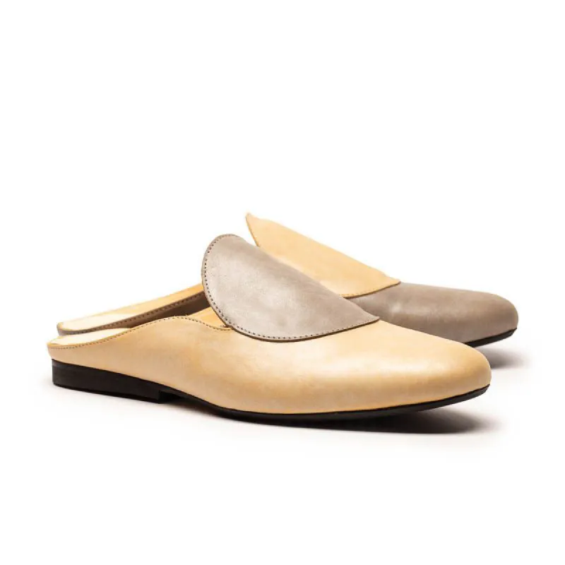 CUDDY Dot Oyster |  Leather Mule sold by Tracey Neuls