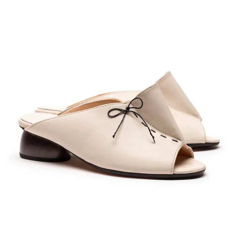PHOEBE Off-White | Leather Mule sold by Tracey Neuls