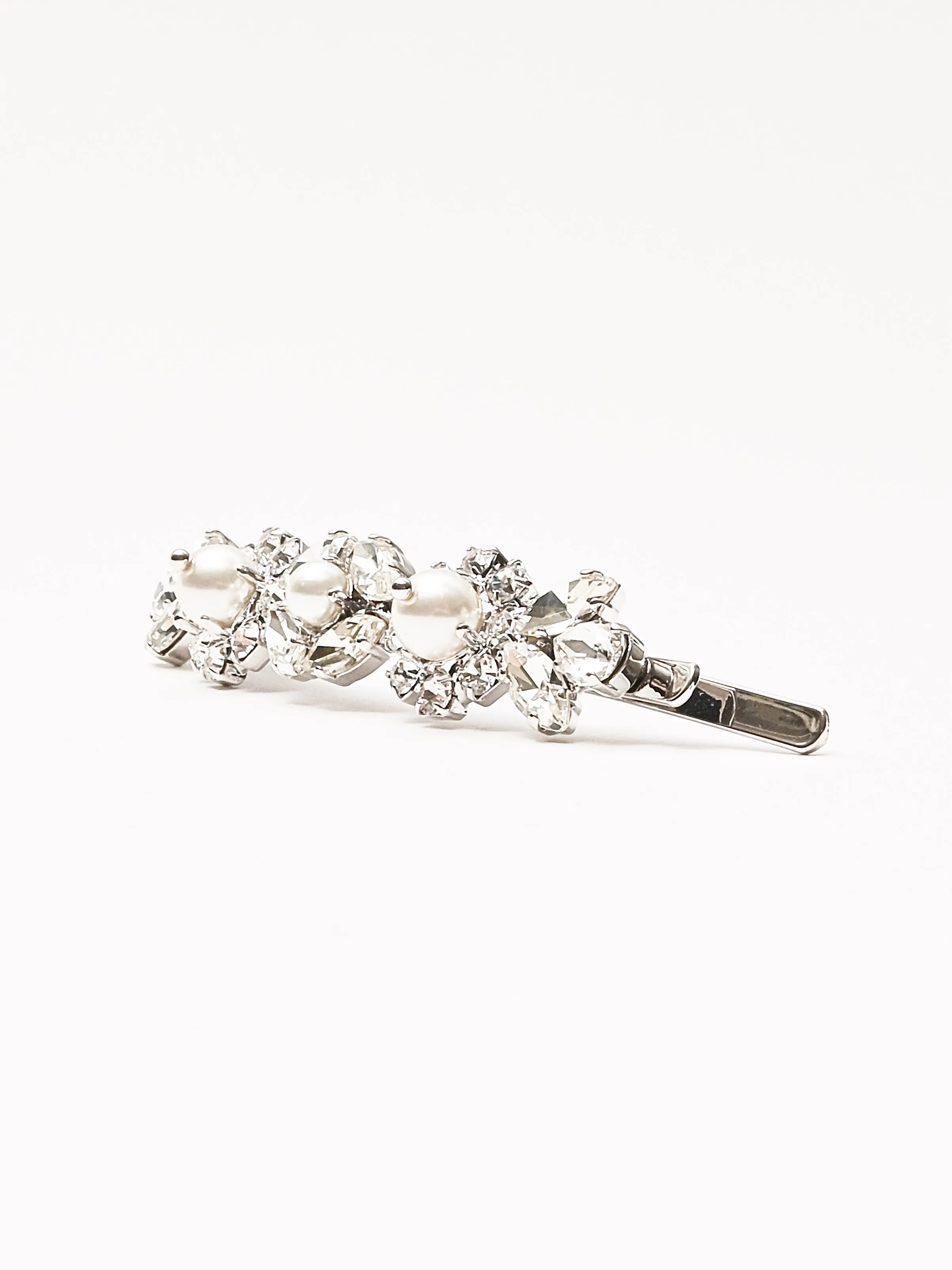 Pearl/Crystal Daisy Floret Hair Clip sold by Frances May Houseline