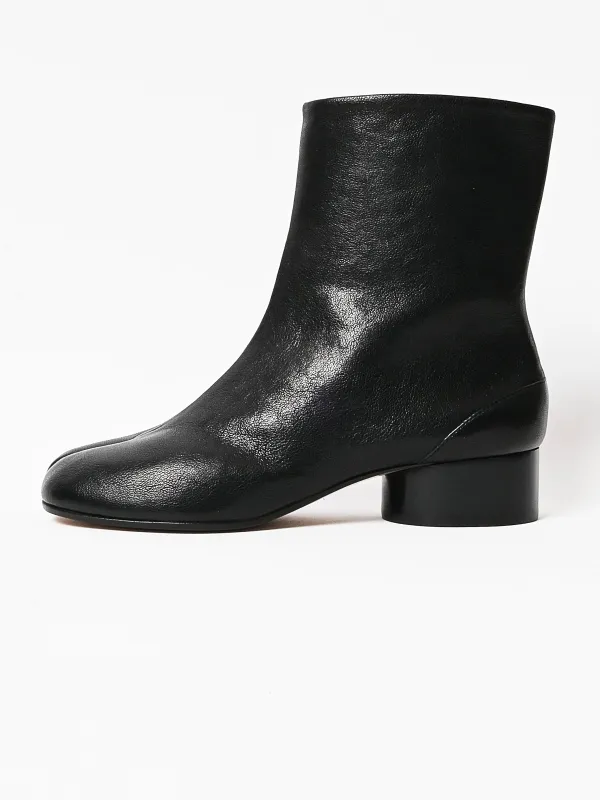 Black Low-Heel Tabi Boots made by Maison Margiela