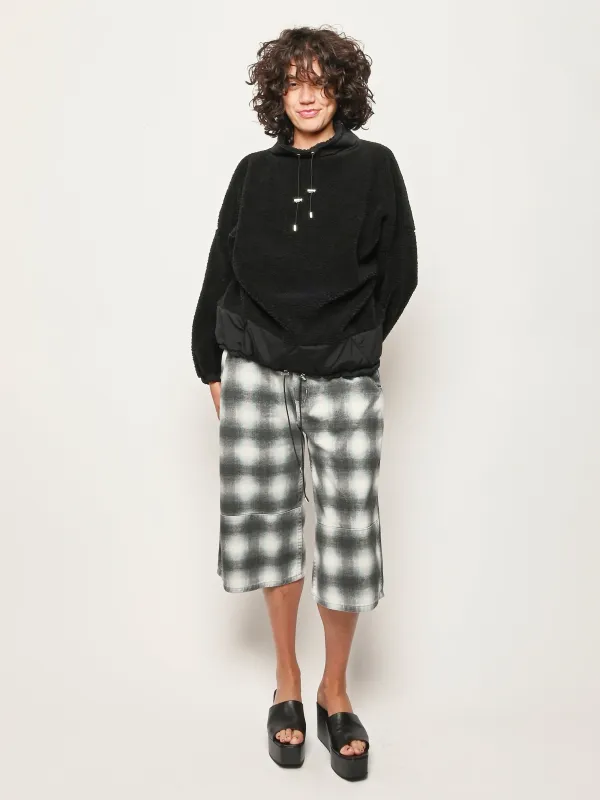 Black Fleece Pullover made by NOMIA