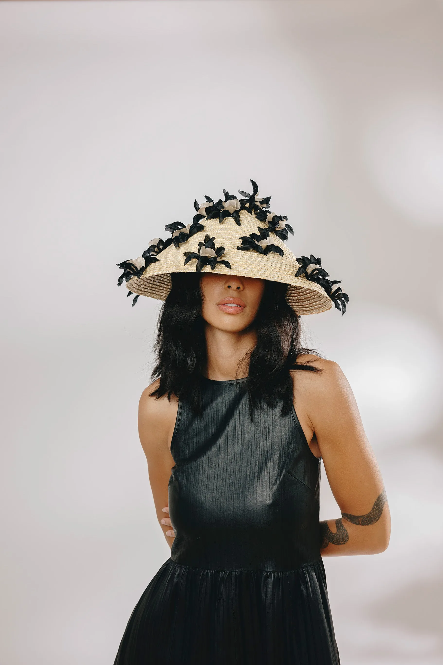 Hanford sold by Gigi Burris product image thumbnail 4