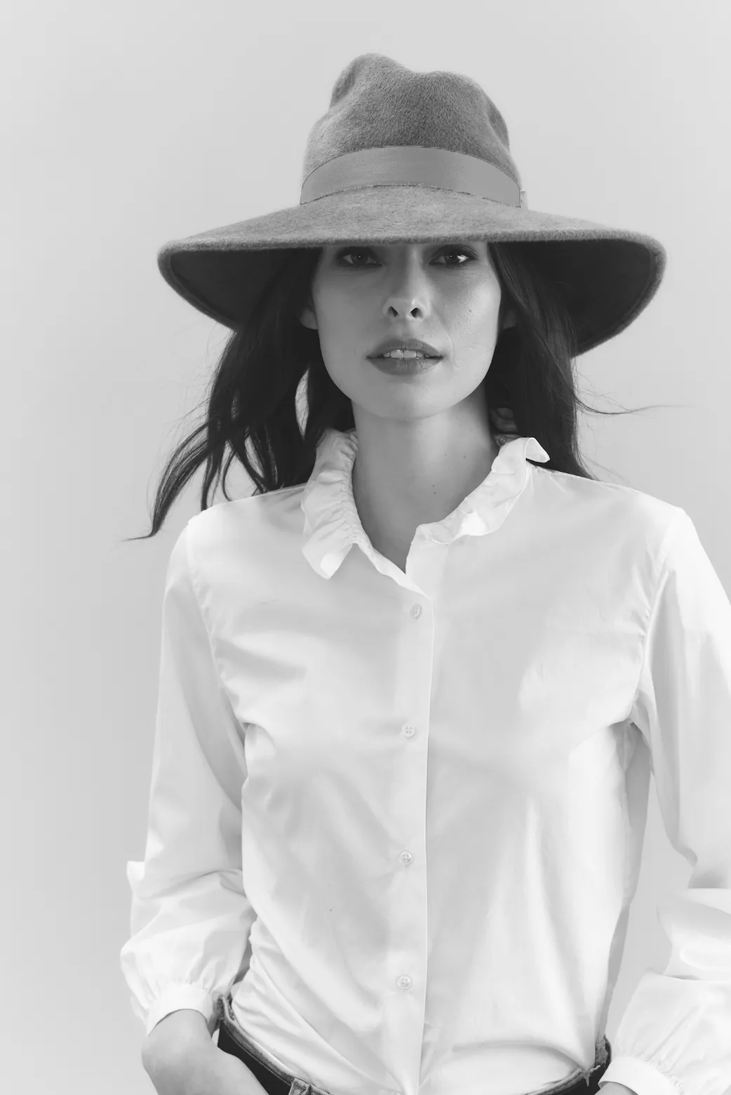 Drake | Alabaster sold by Gigi Burris product image thumbnail 4