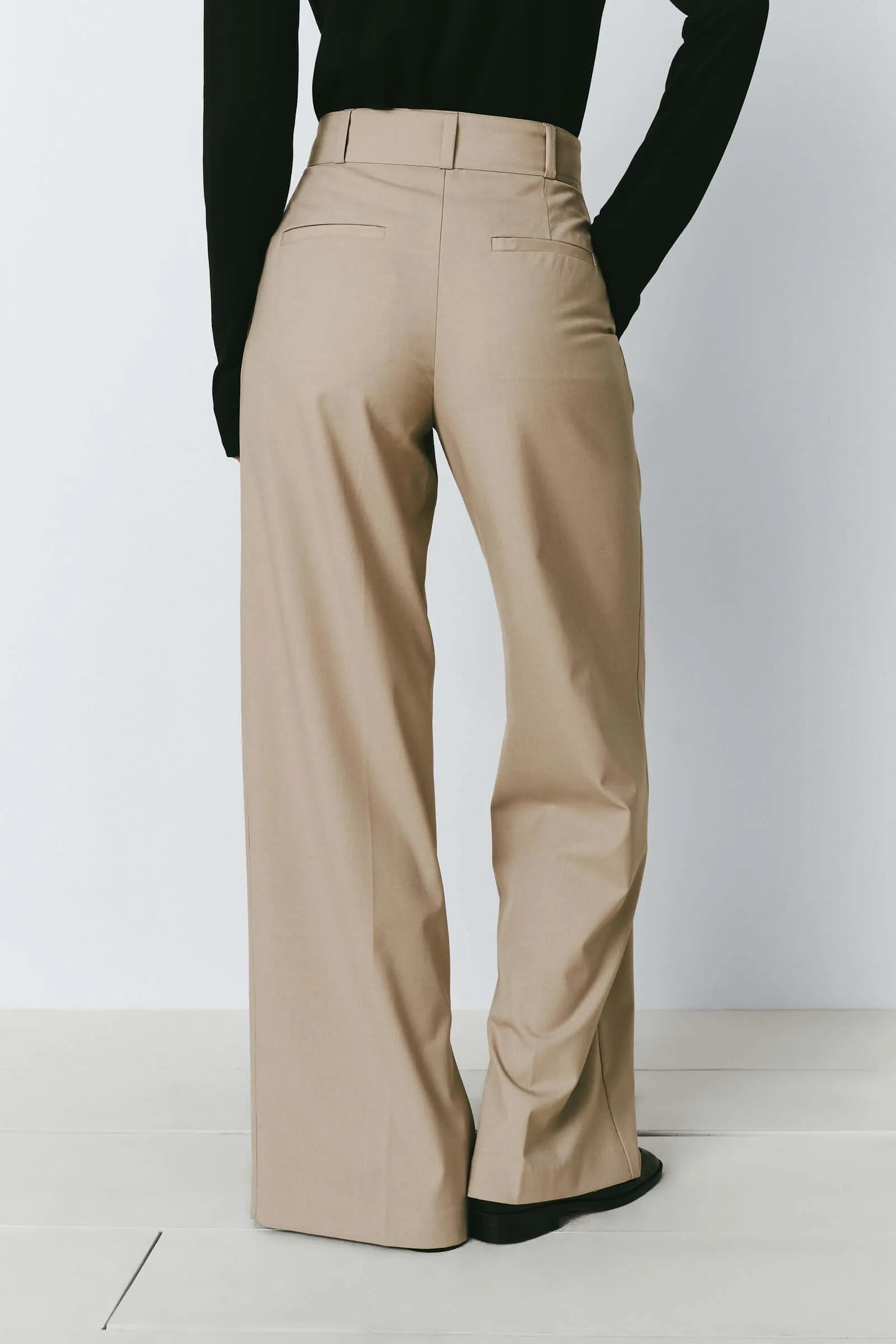 Eléonore Belted Pant sold by Rue Sophie product image thumbnail 3
