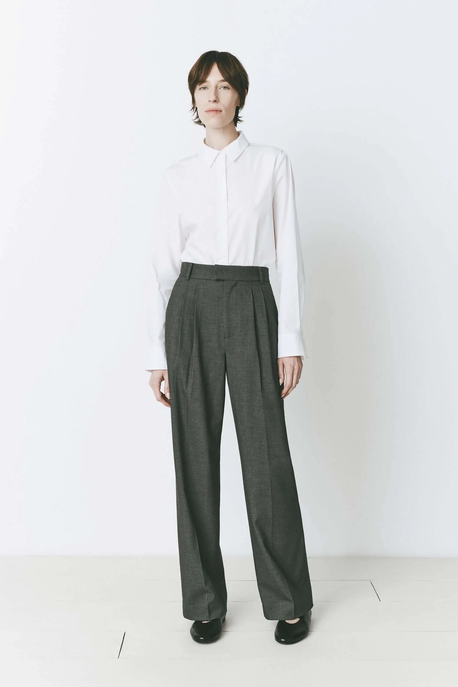 Margiela Pleated Front Pant sold by Rue Sophie product image thumbnail 2