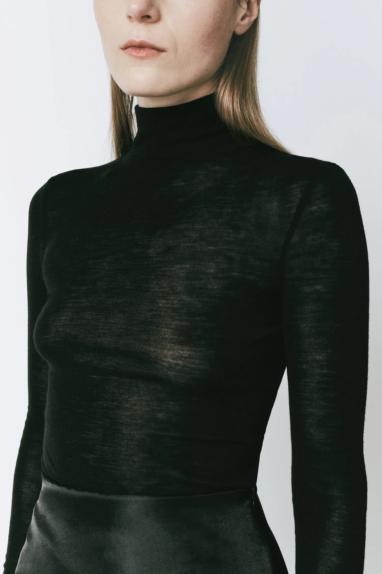 Panthéon Turtleneck Top sold by Rue Sophie product image thumbnail 4