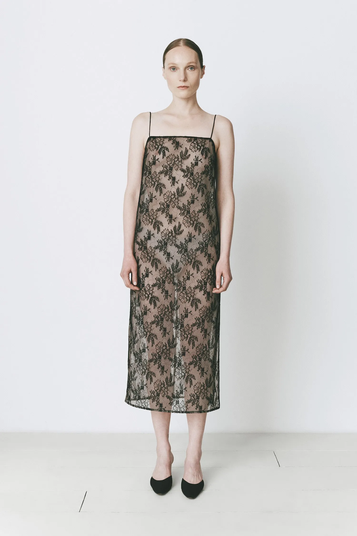Antéa Lace Dress sold by Rue Sophie product image thumbnail 3