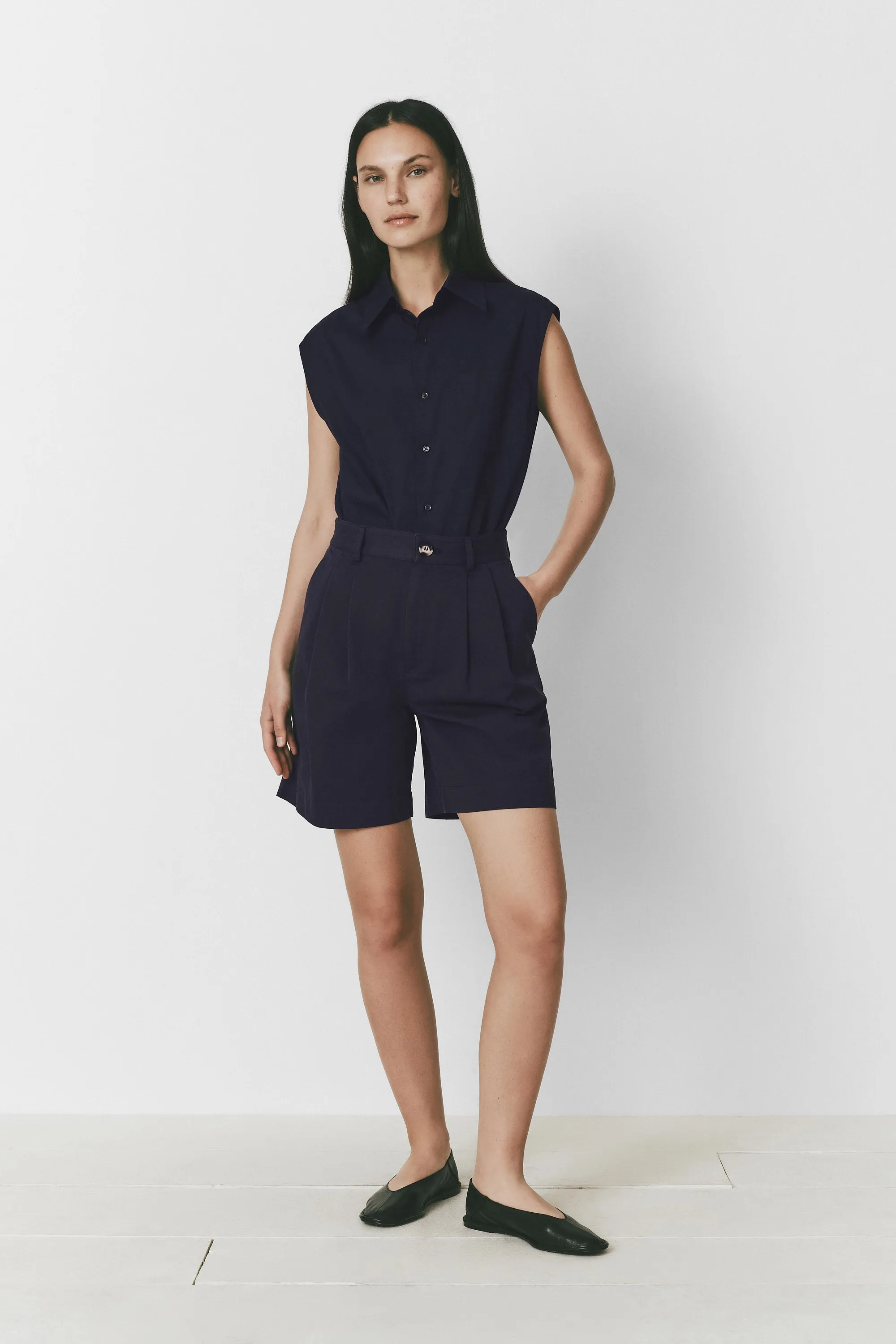 Antibes Short sold by Rue Sophie product image thumbnail 3