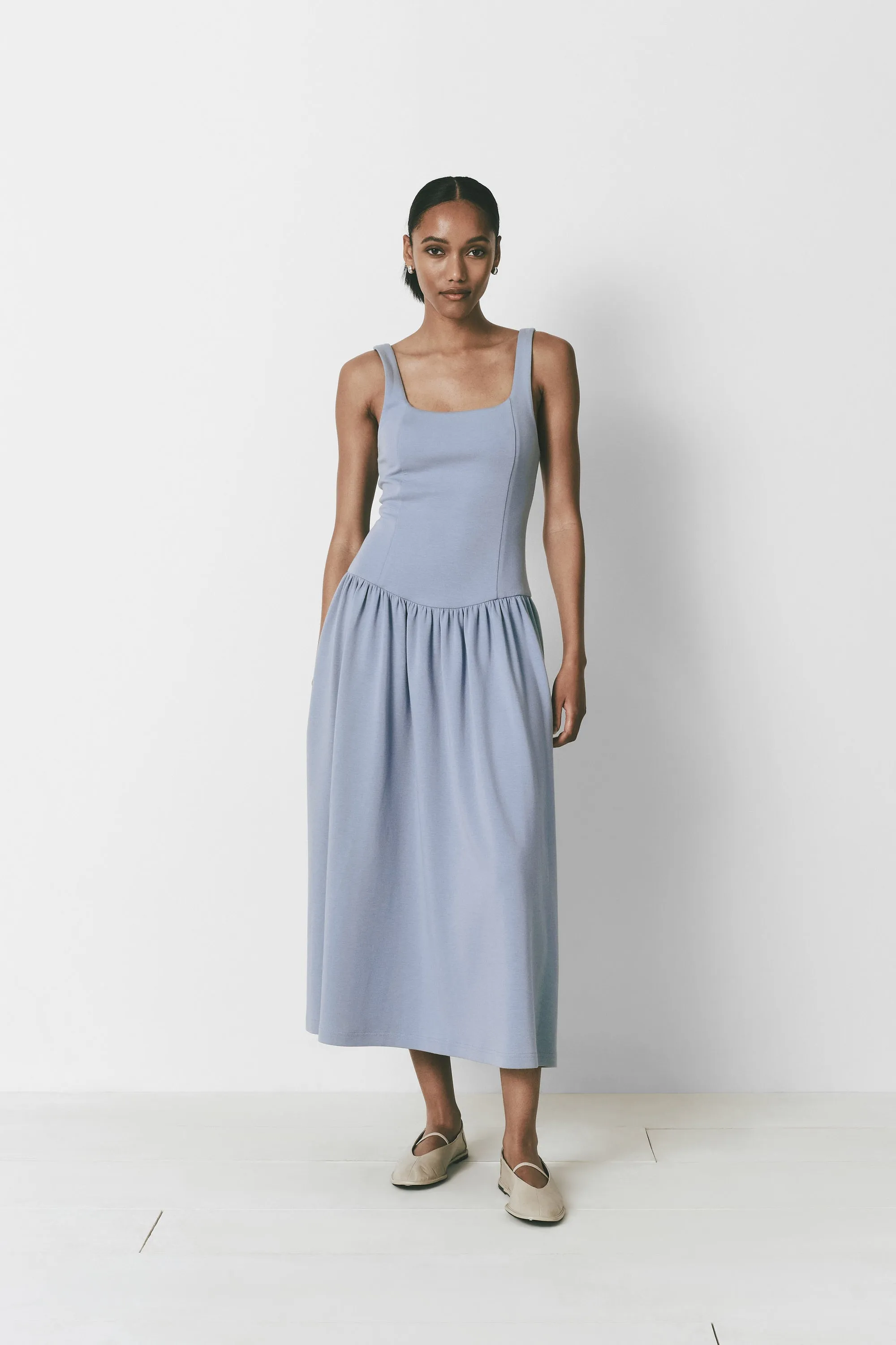 Nice Dress sold by Rue Sophie product image thumbnail 4