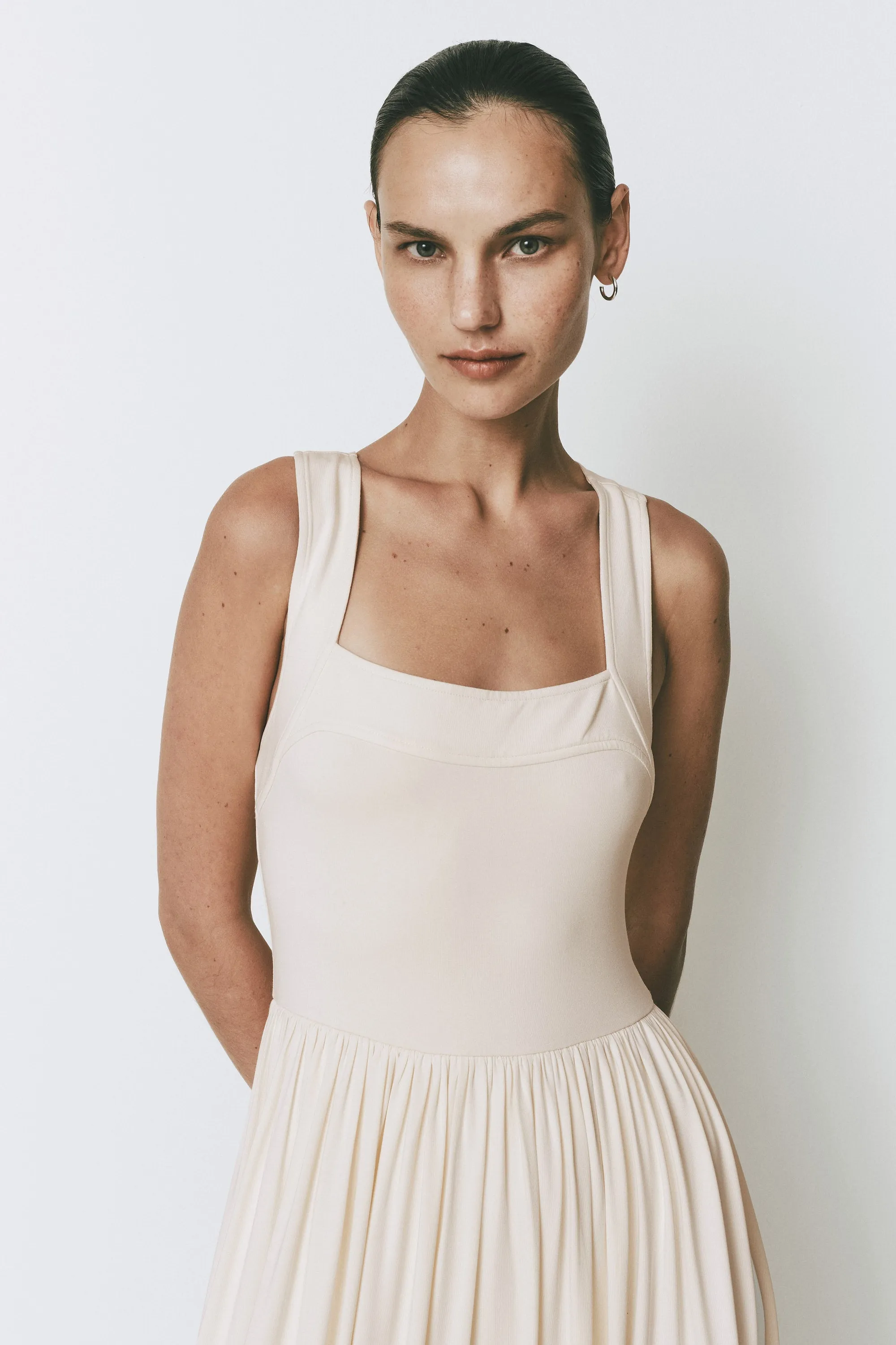 Nouveau Dress sold by Rue Sophie product image thumbnail 2